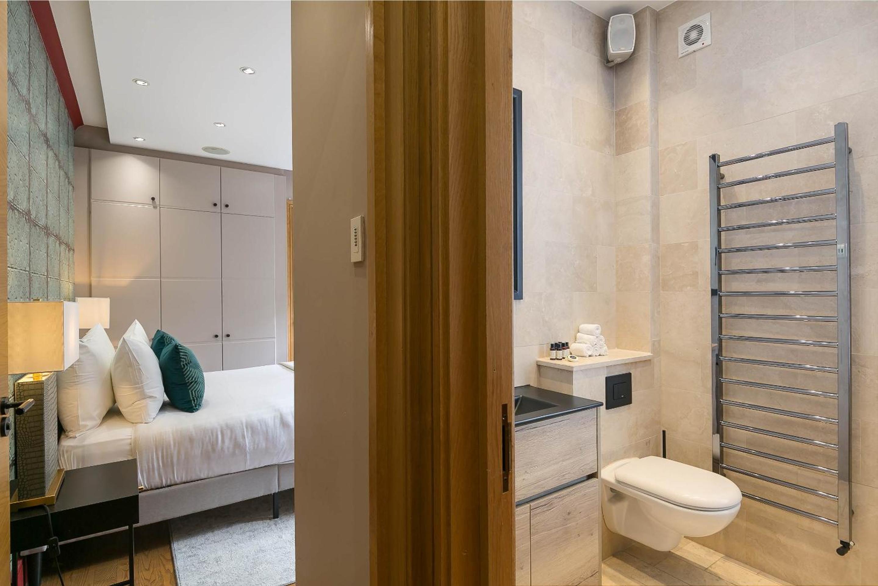 Elegant 1-Bed Apartment by Bloomsbury Square