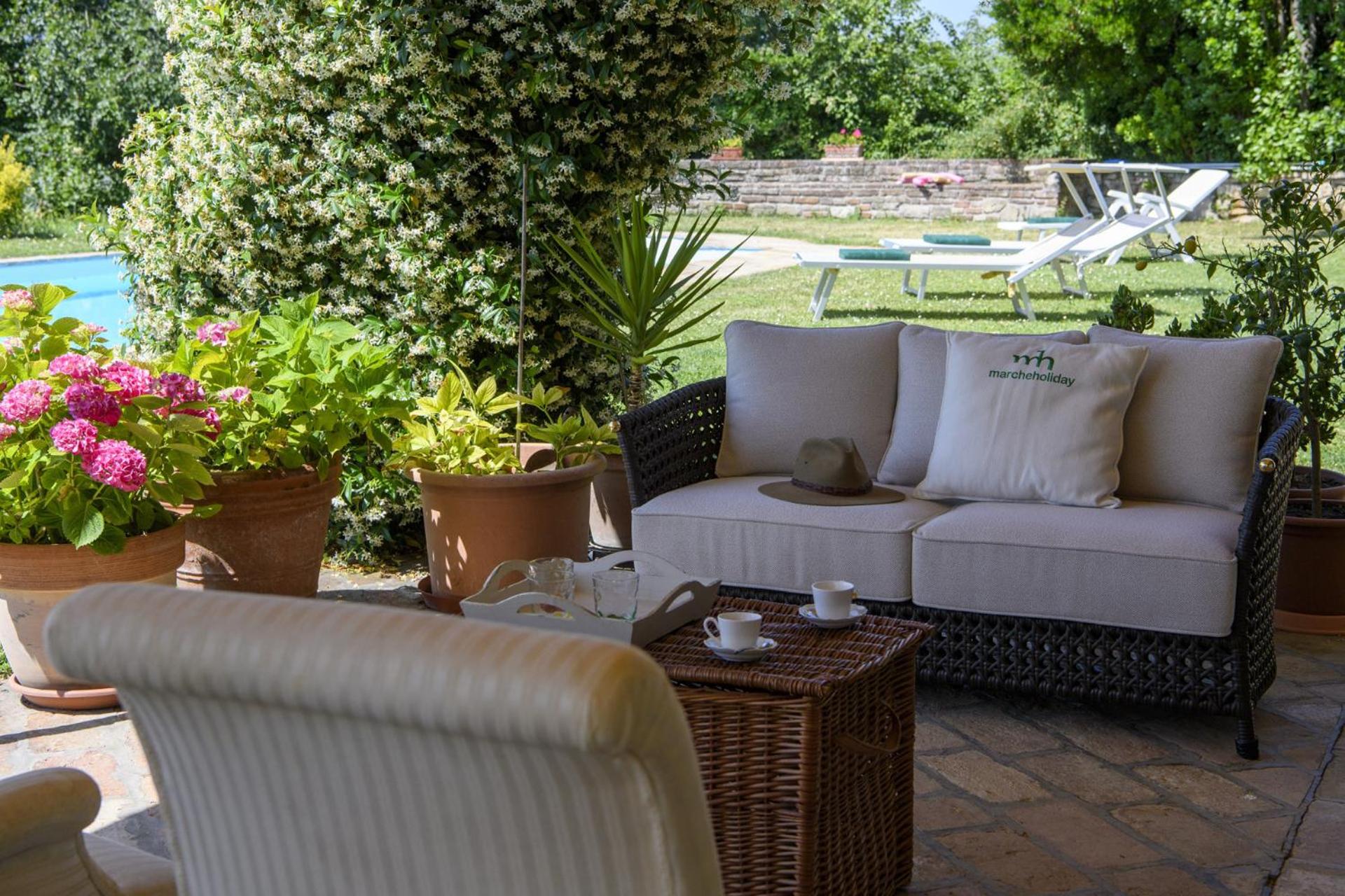 Villa Emily 10 by Marche Holiday Villas