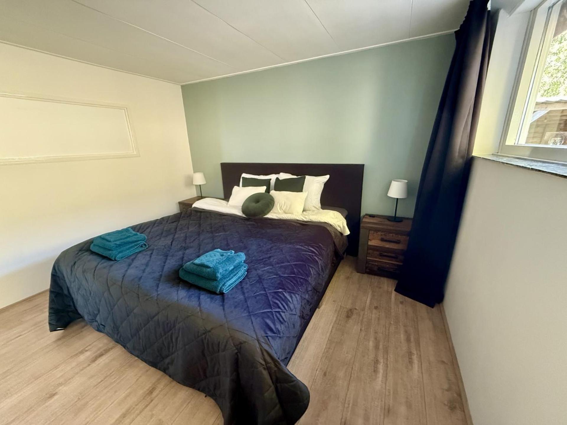Holiday Home de Binnengouw incl Hottub