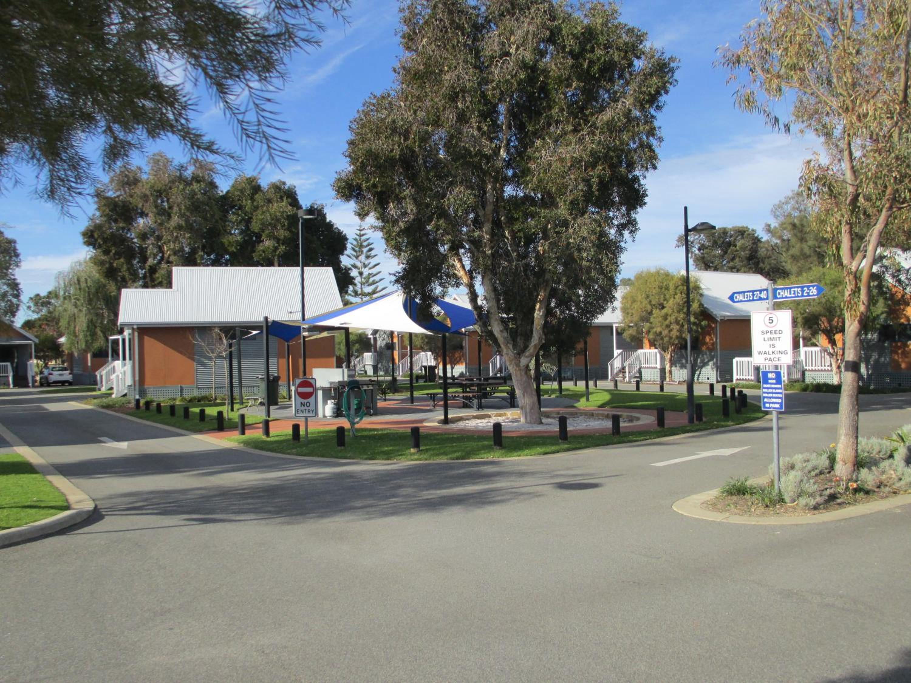 Mandurah Ocean Marina Chalets
