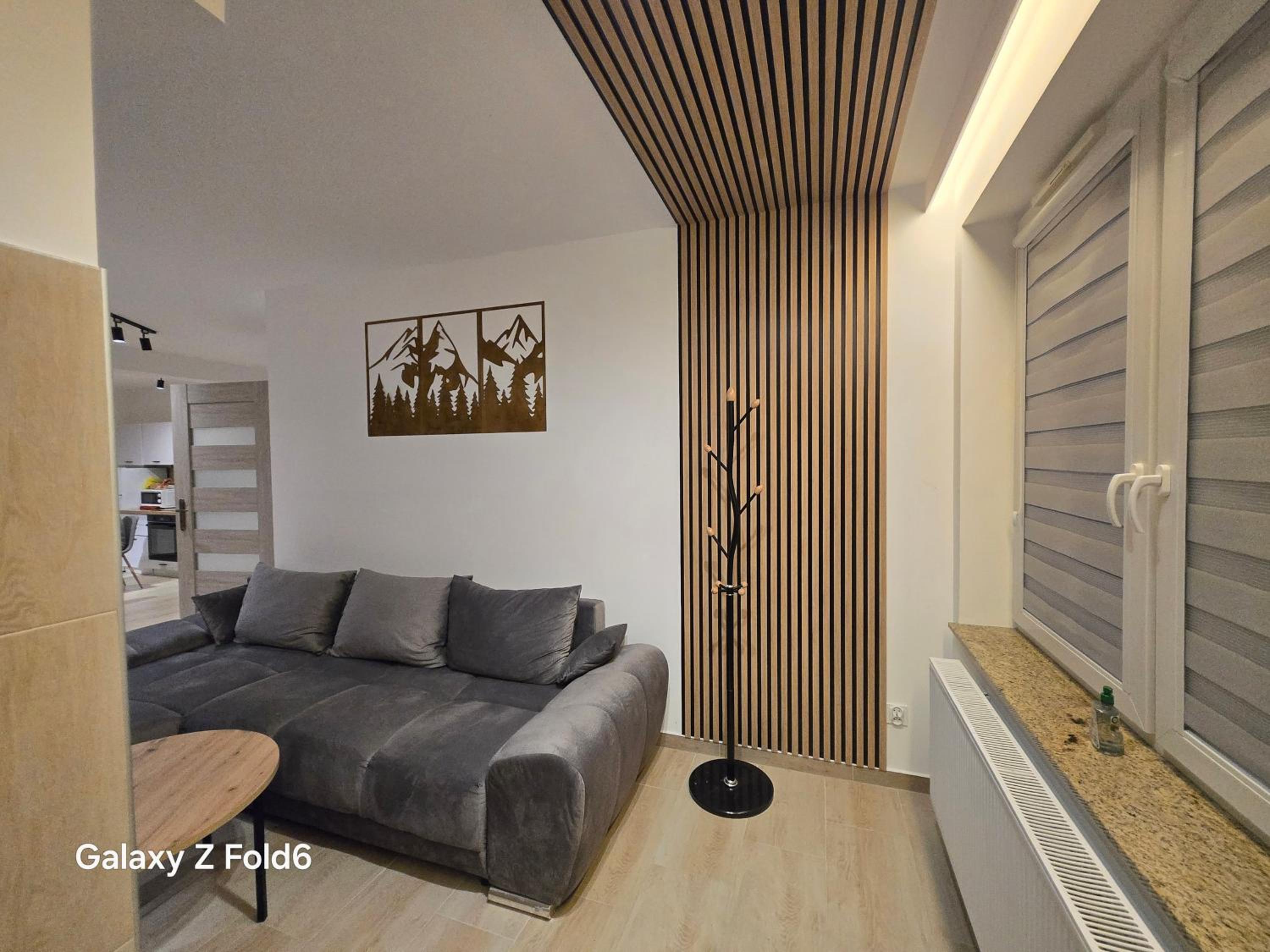 Apartment Step-Free
