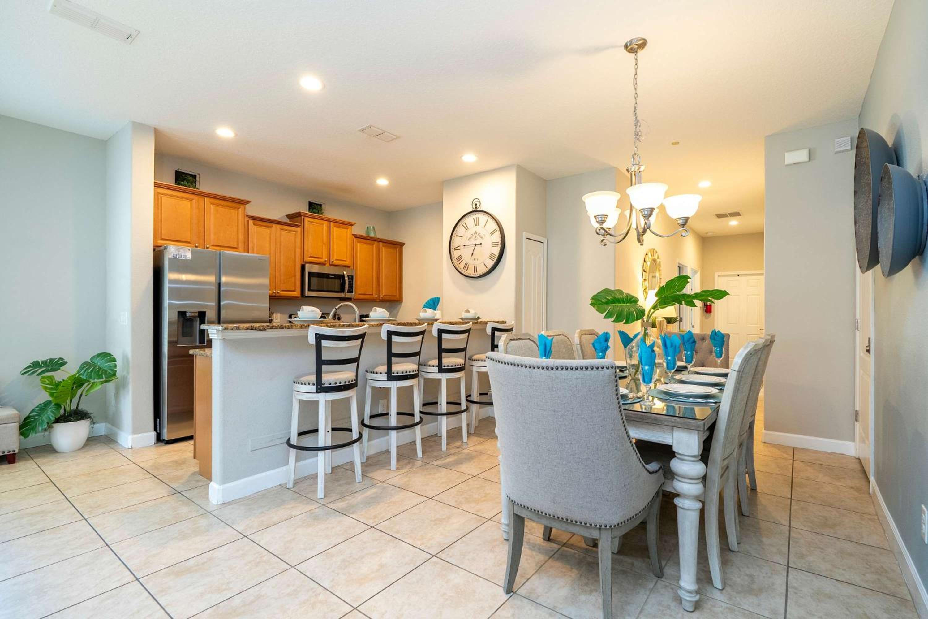 Themed 5Bd Paradise Palms Close to Disney w Pool 8951