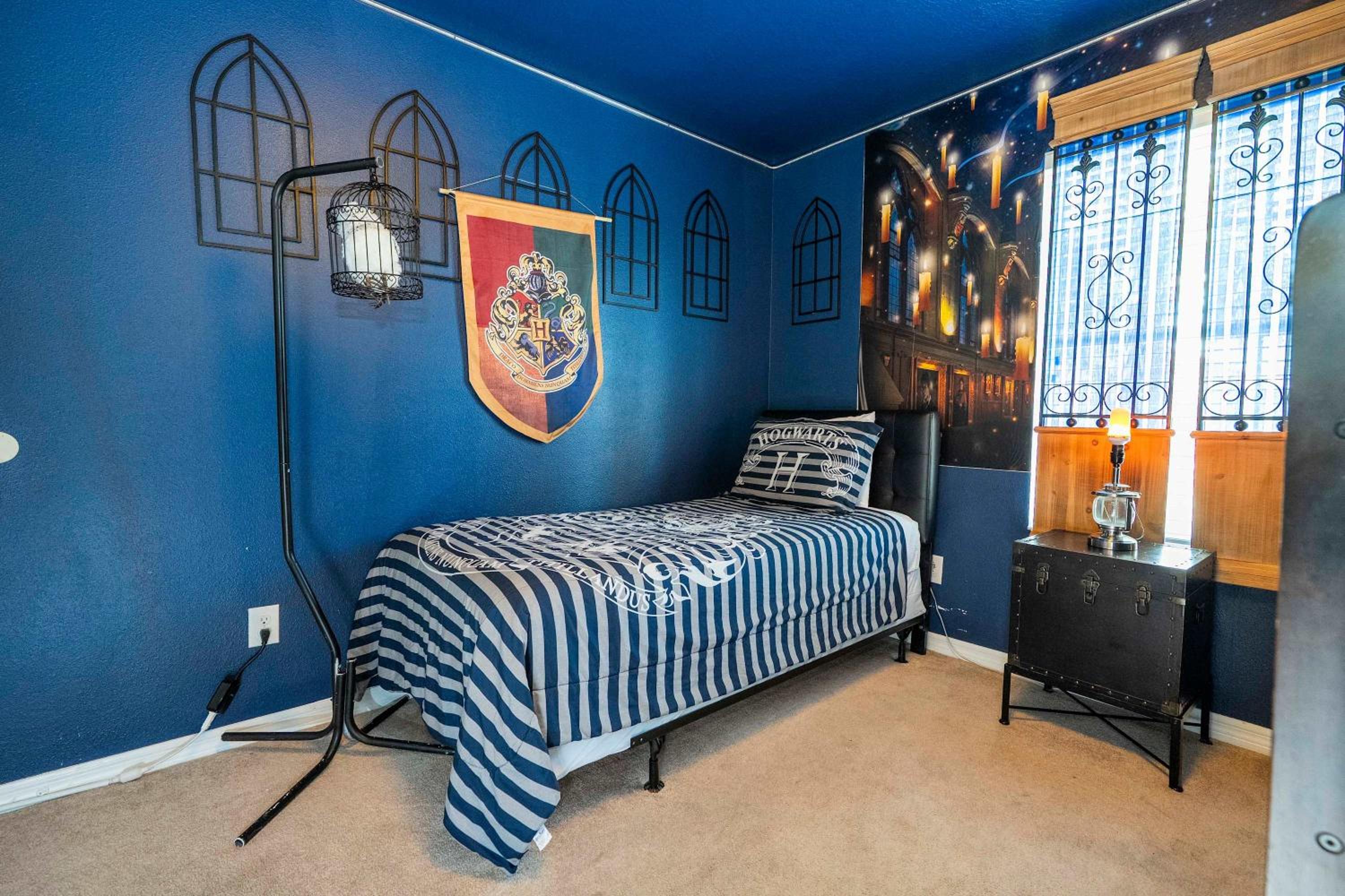 Themed 5Bd Paradise Palms Close to Disney w Pool 8951