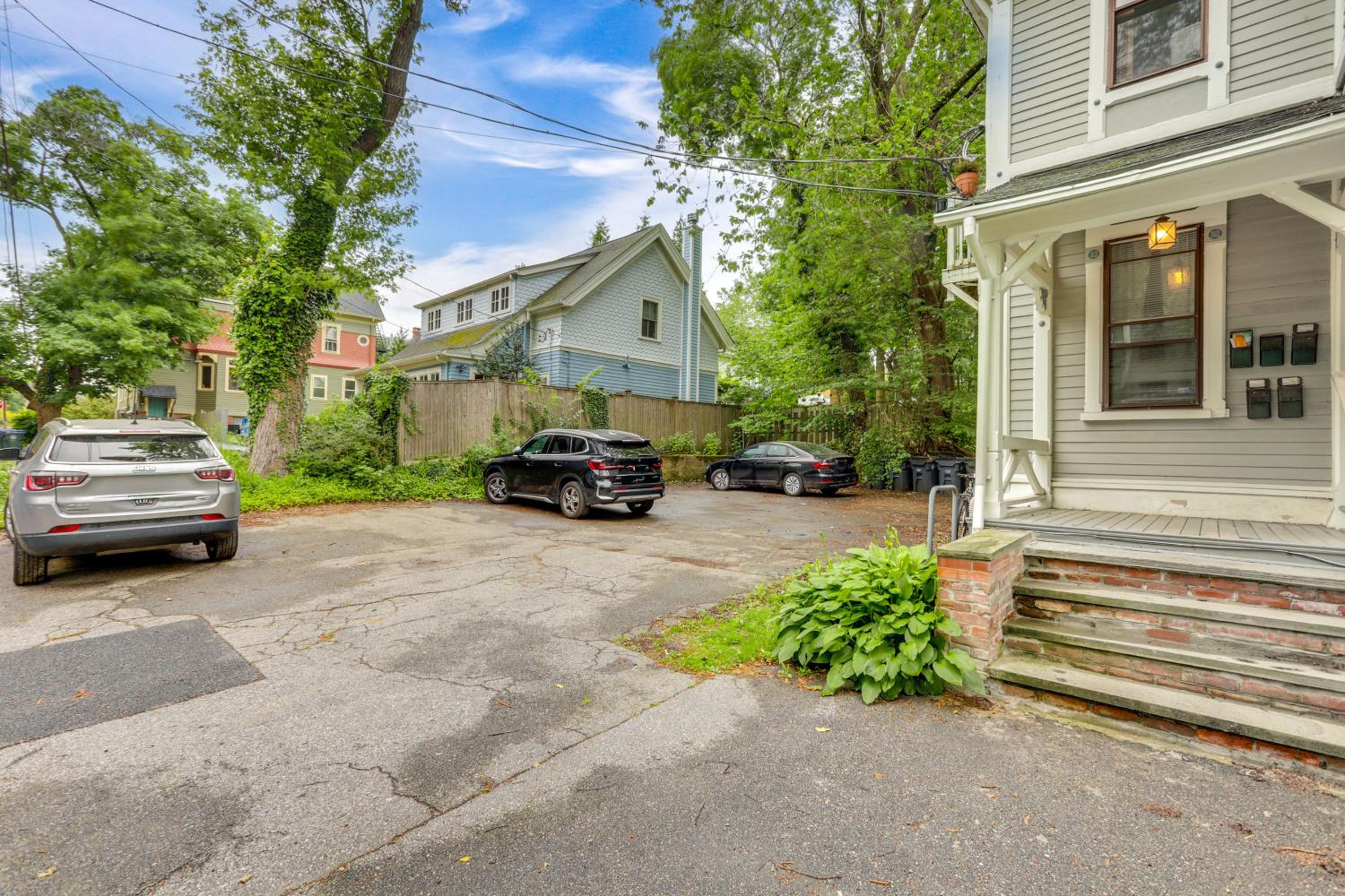 1 Mi to Dtwn Providence East Side Retreat!