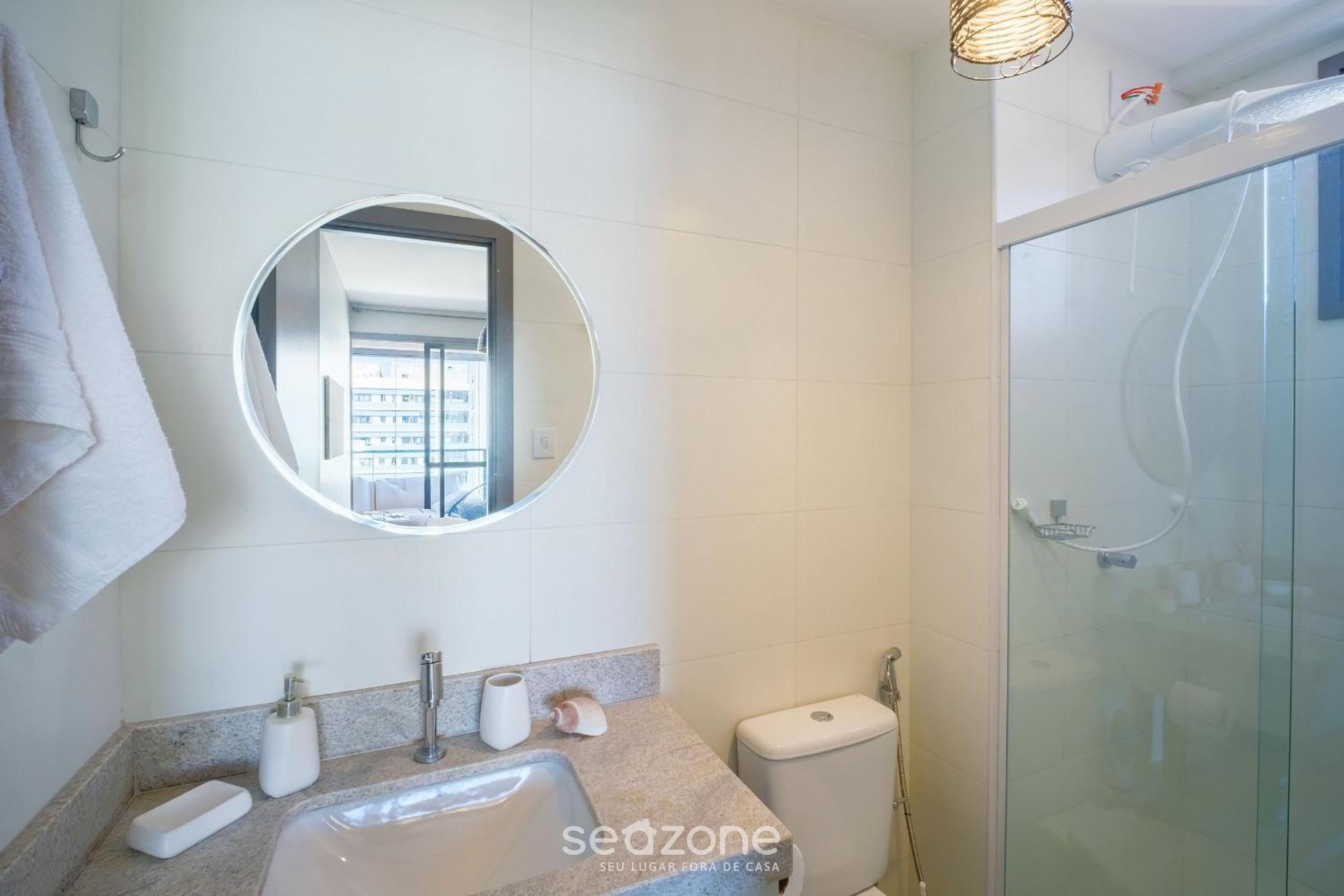 Apartment 180m from the beach in Barra OCB0901