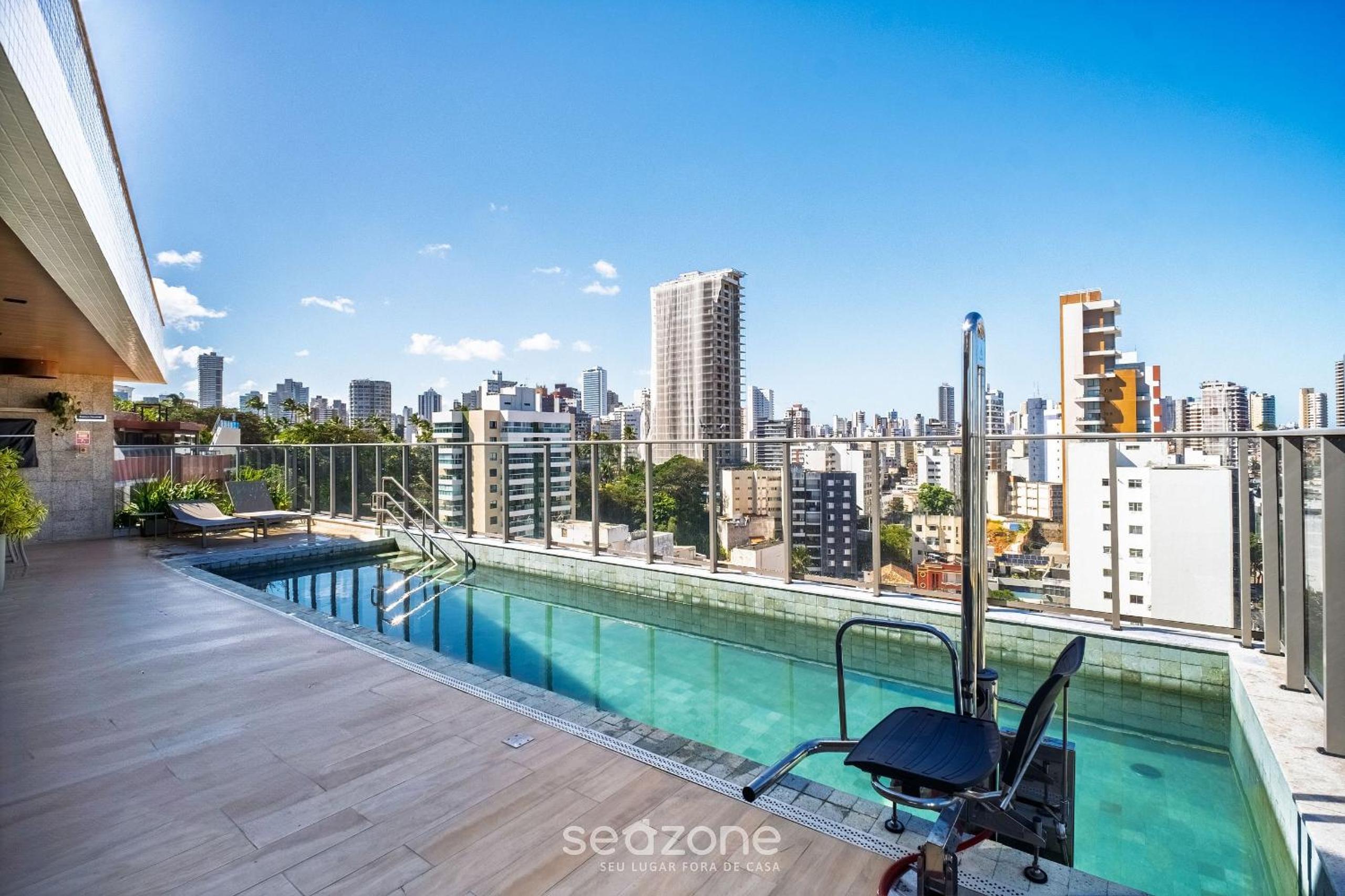 Apartment 180m from the beach in Barra OCB0901