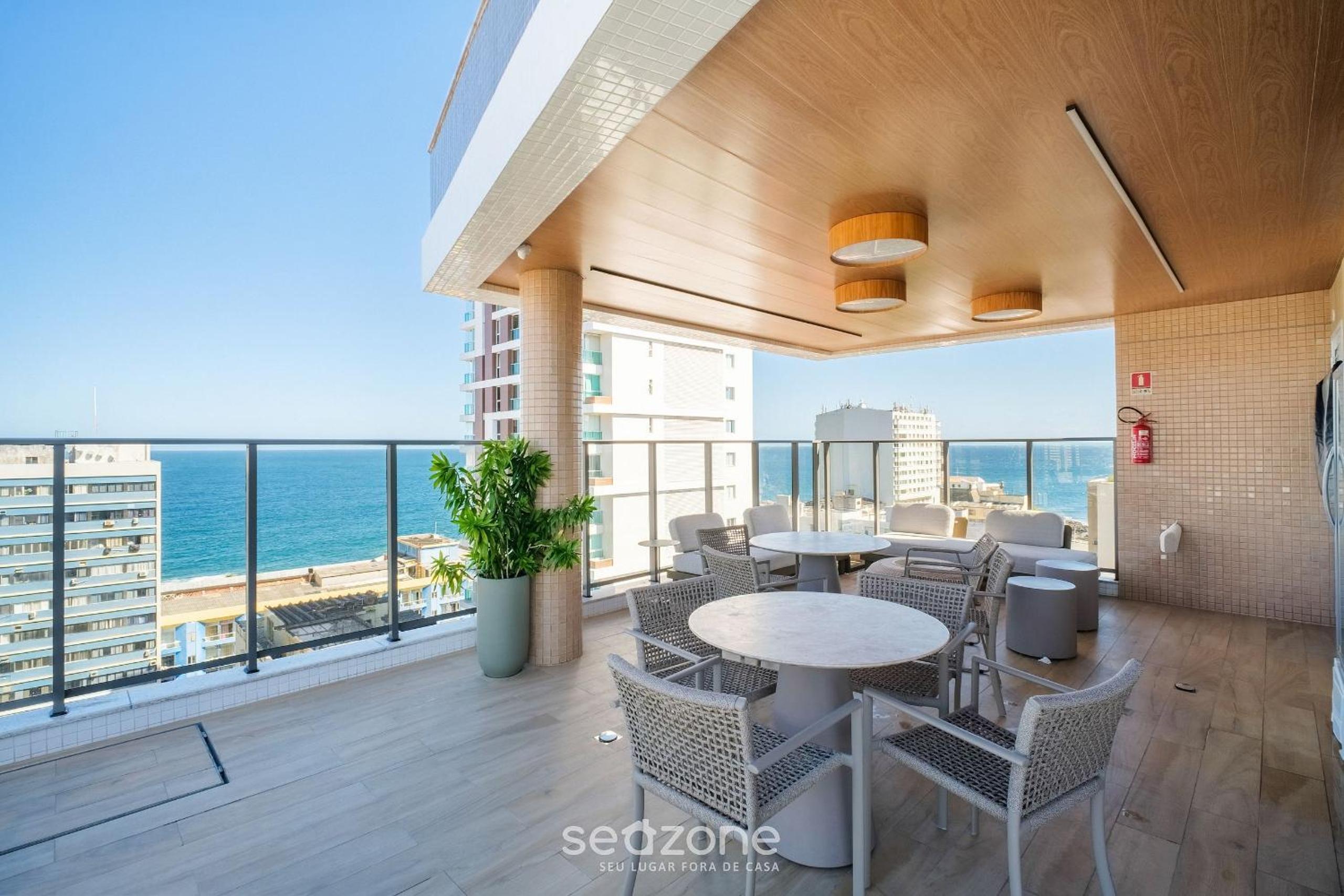 Apartment 180m from the beach in Barra OCB0901