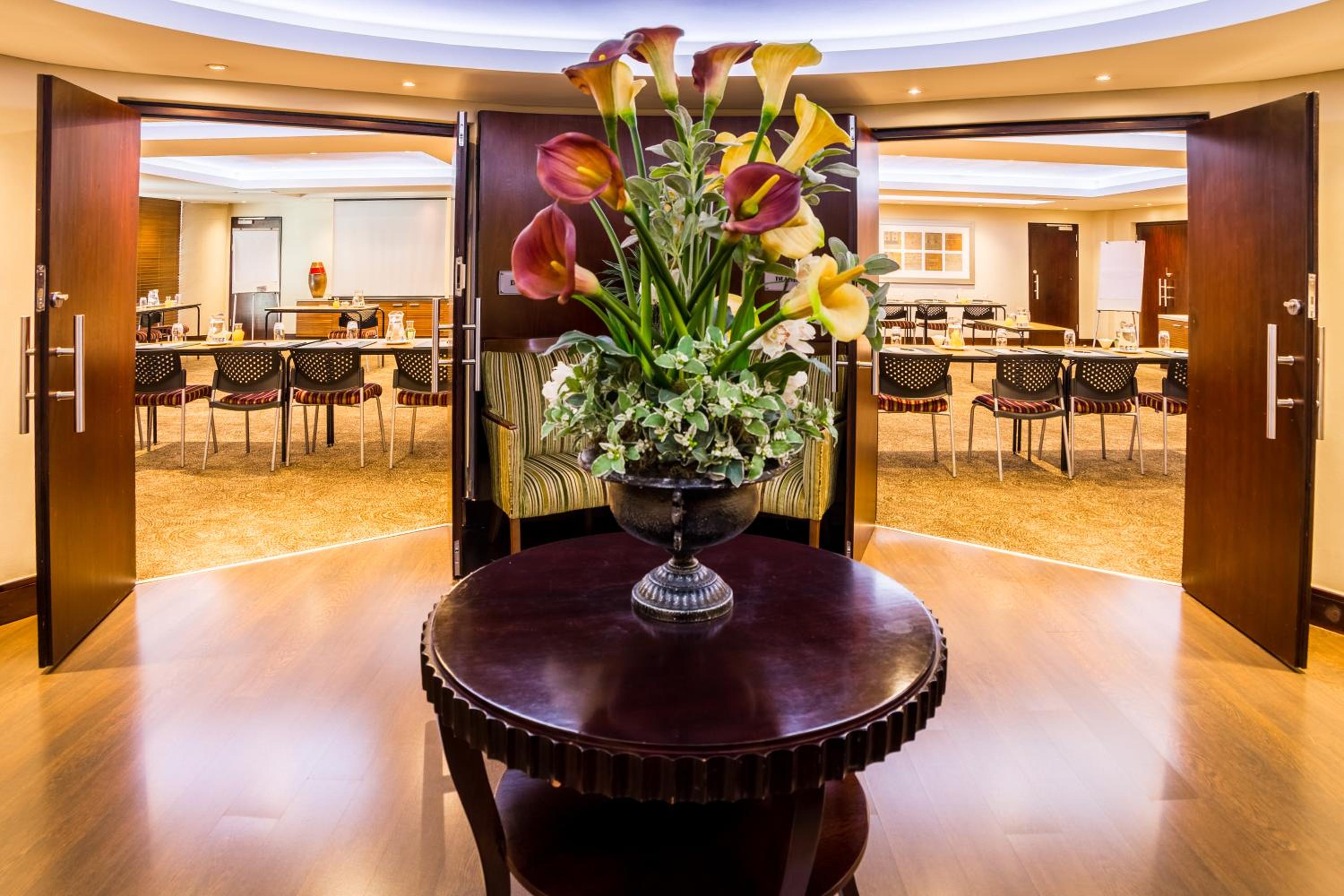 Kempton Park Vacations - City Lodge Hotel at OR Tambo International Airport - Property Image 12
