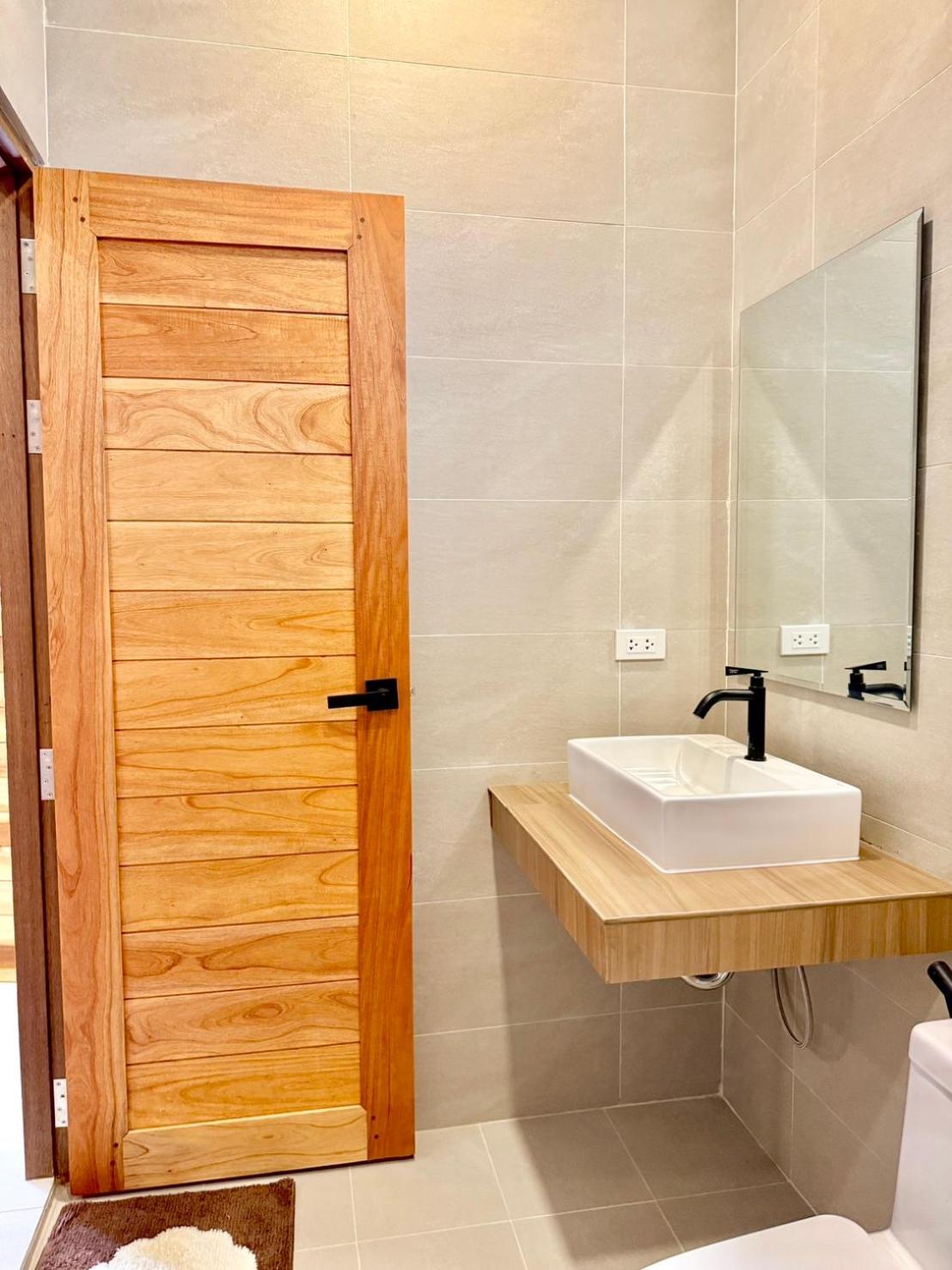 New Villa at Haadrin
