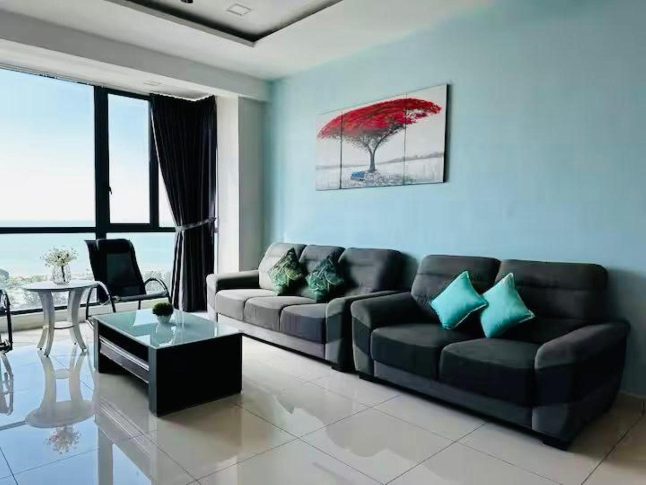 Seaview High-Floor 2BR Suite Bathtub & Sauna near Gurney Jazz Suites 21
