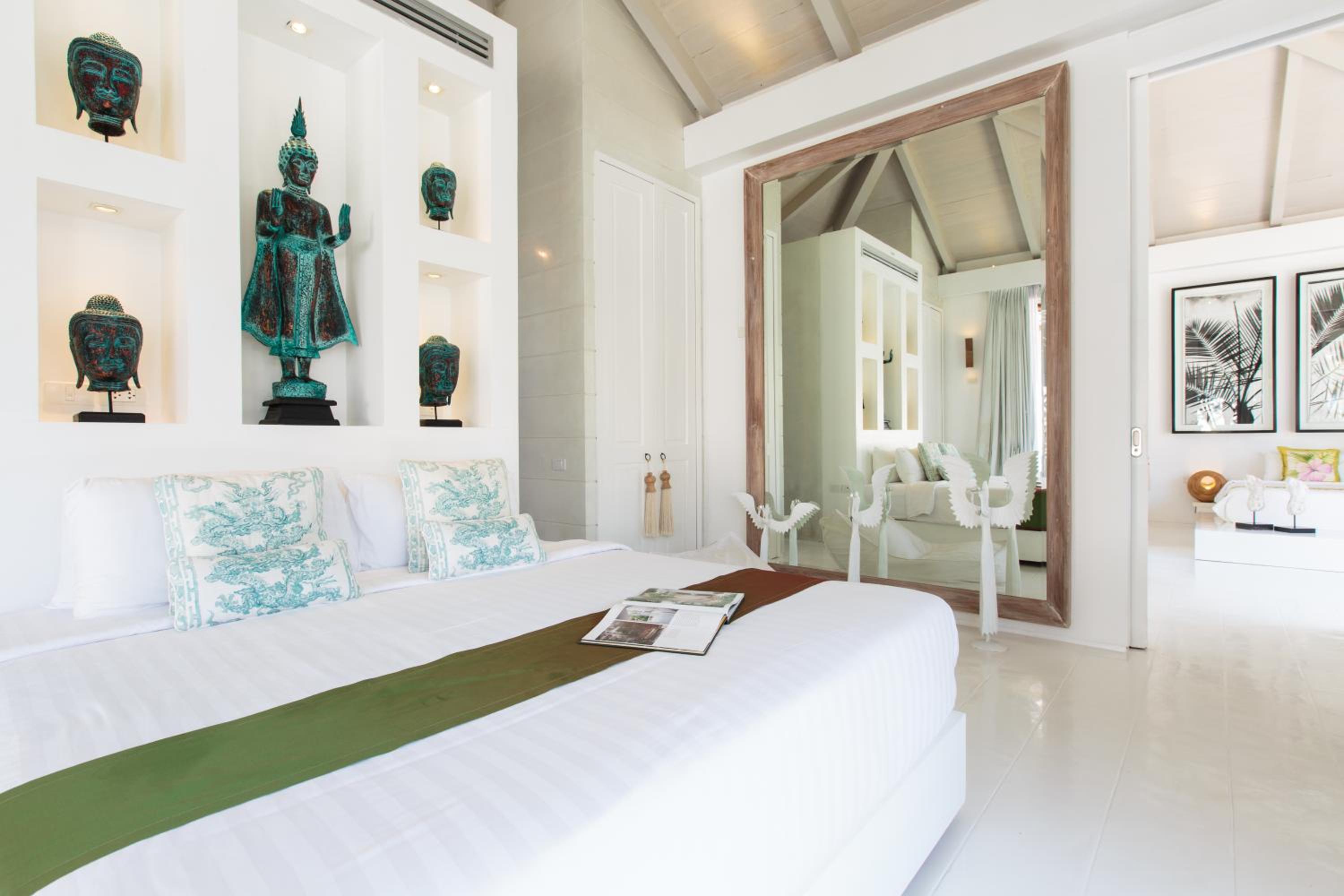 Mia Beach, beach villa and events