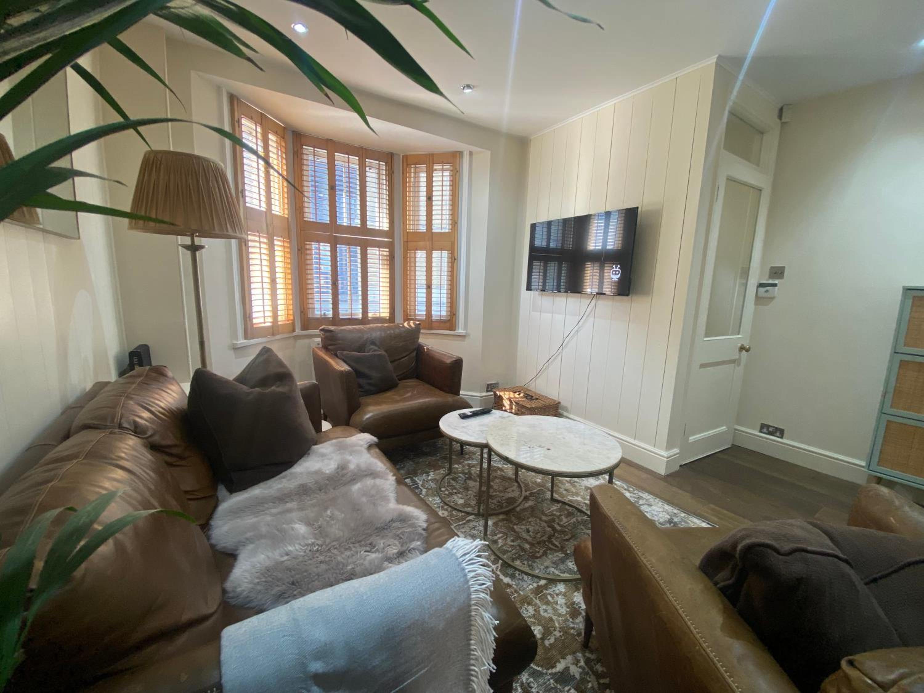 Three Bedroom House in Central Richmond