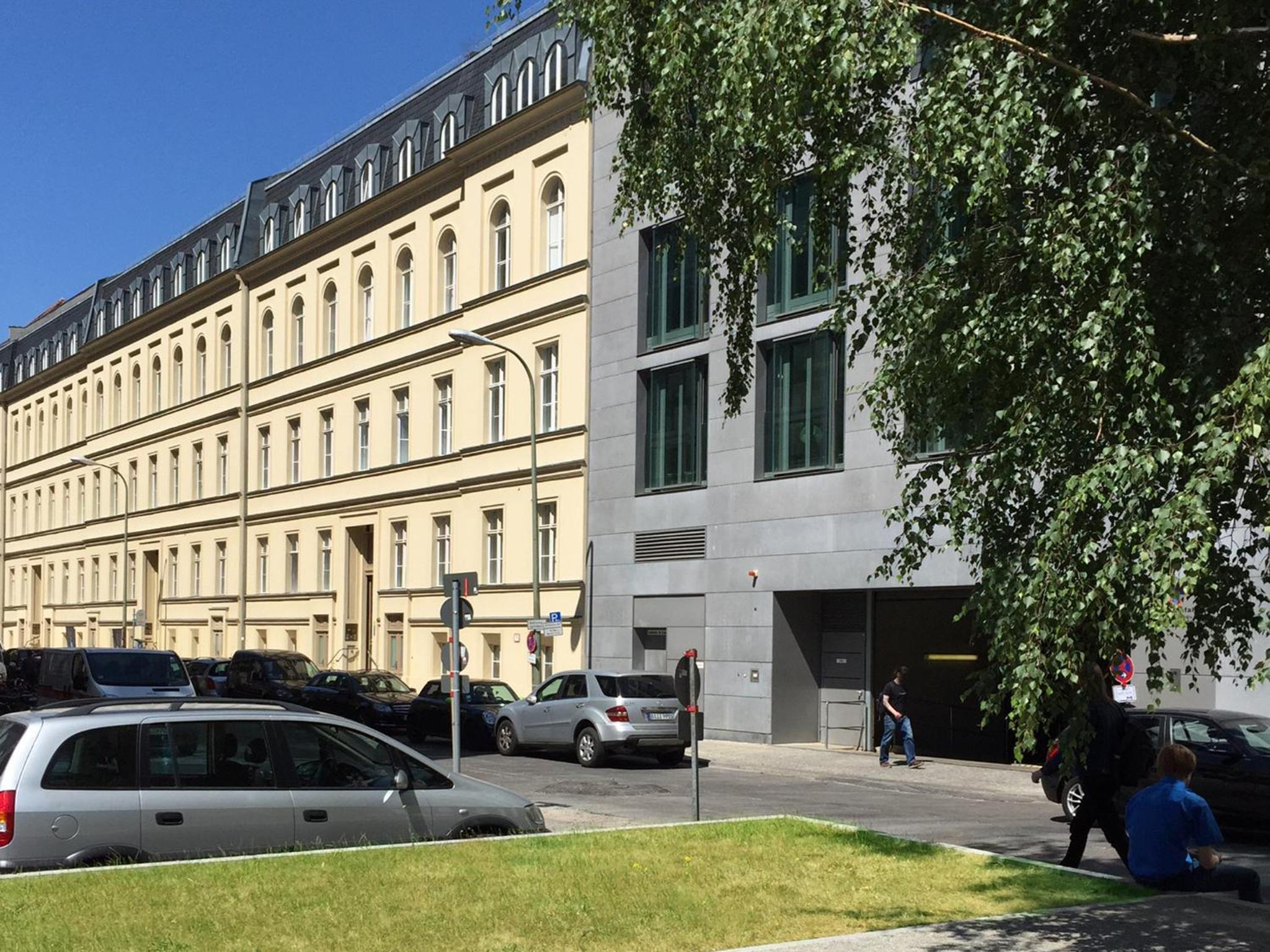 Luxury 2 Bedroom apartment in the heart of Mitte, Berlin