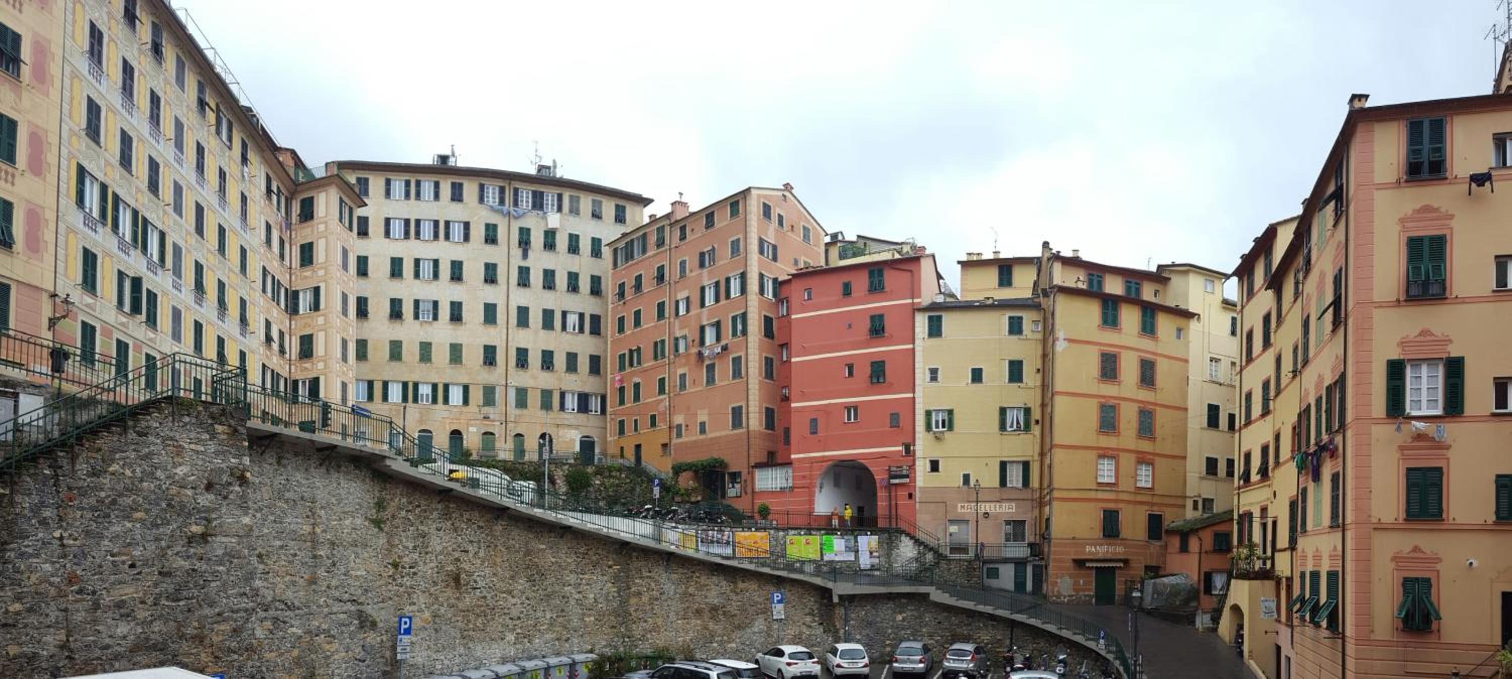 La Gioia en Camogli — other