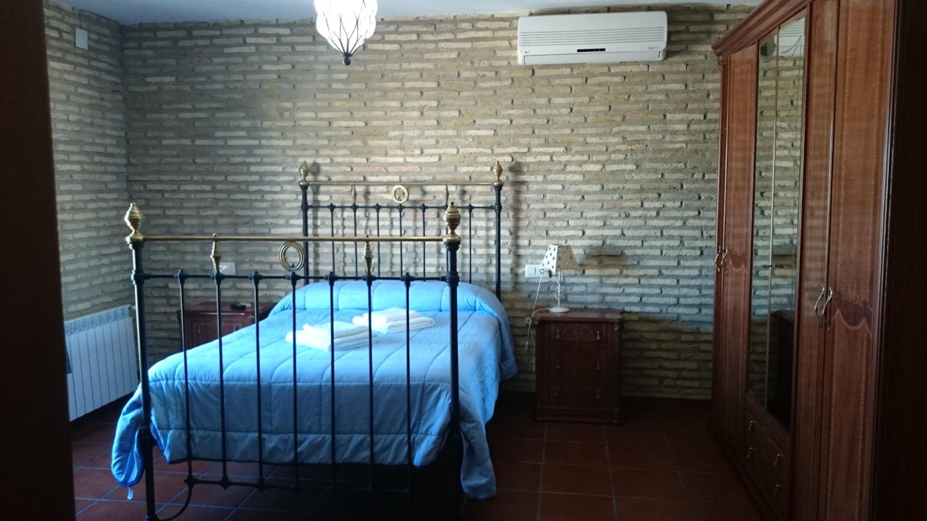 Photo 37