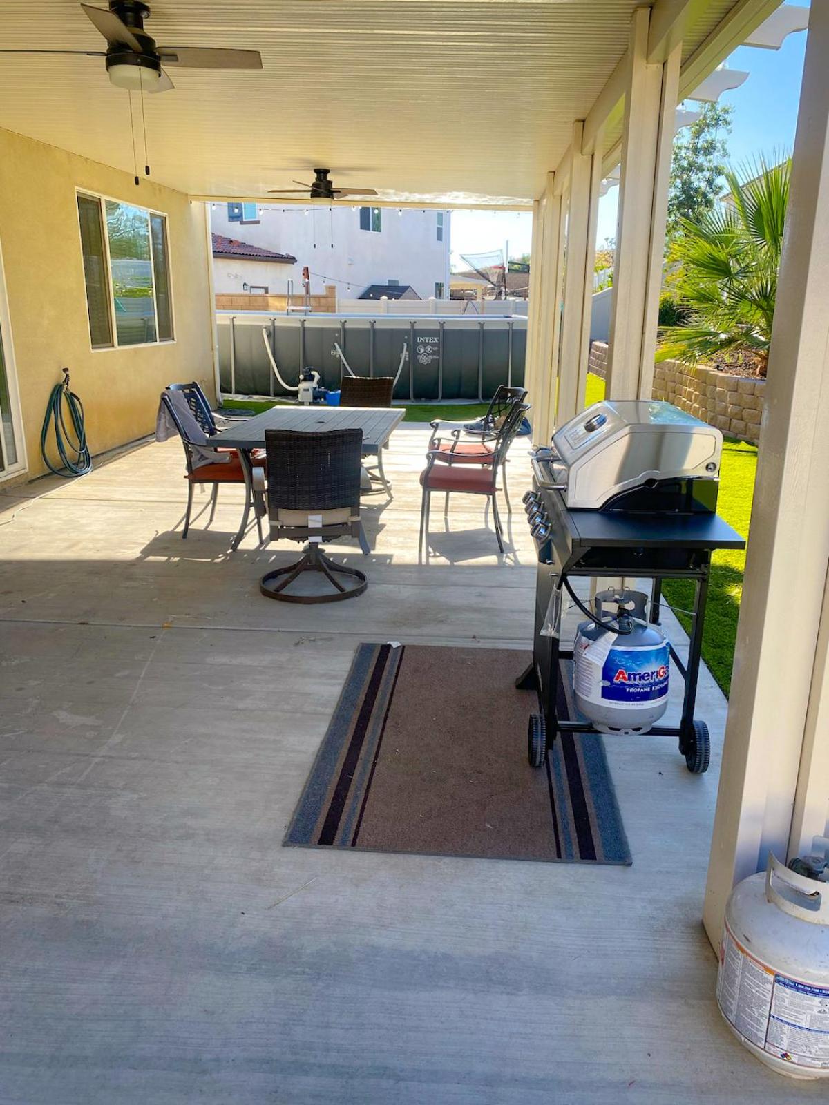 6 BR Pool & Games Retreat - Summer Near Wineries