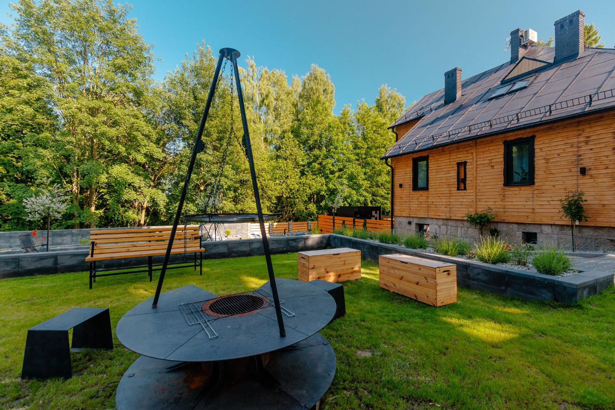 Rezydencja Harmony Land VIP z sauną i jacuzzi by Royal Aparts