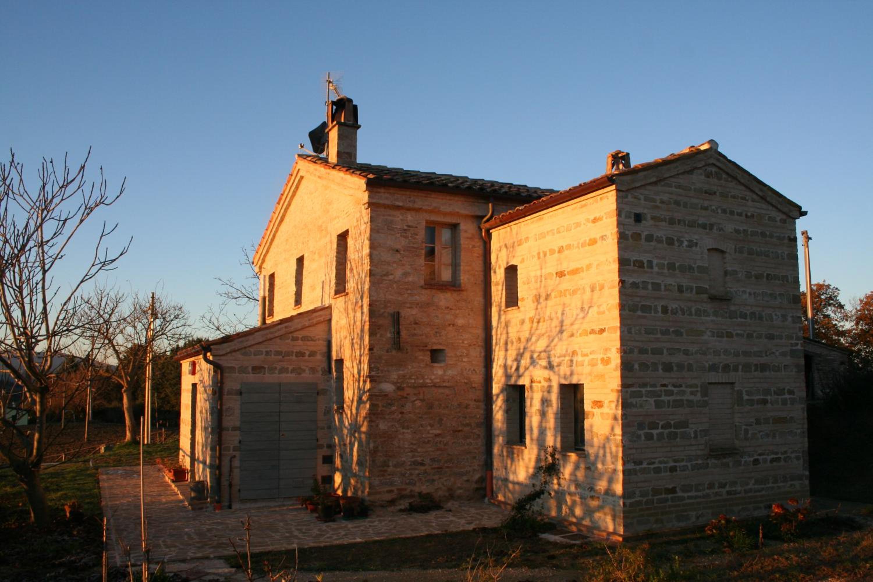 Photo 25