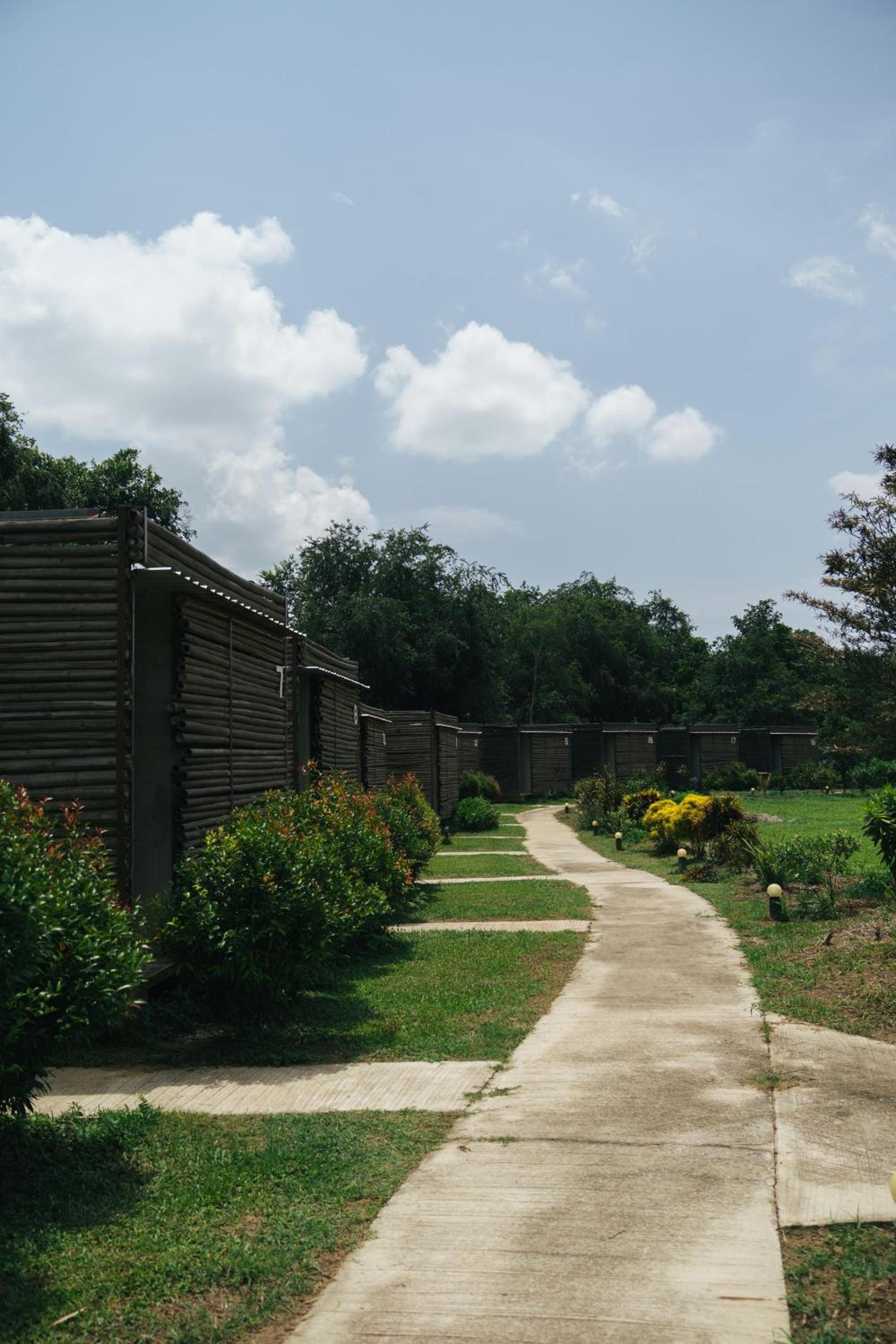 Chong khaep aingkwai resort Saiyok