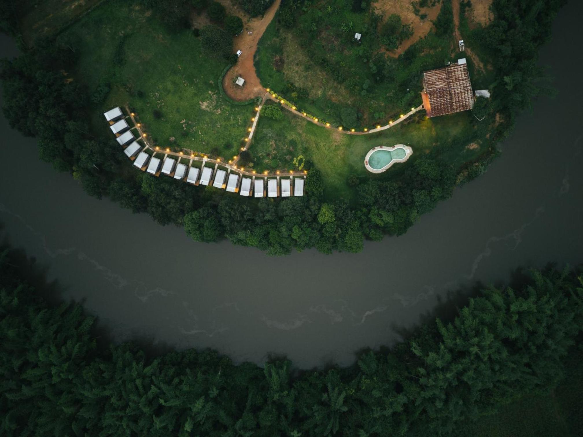 Chong khaep aingkwai resort Saiyok