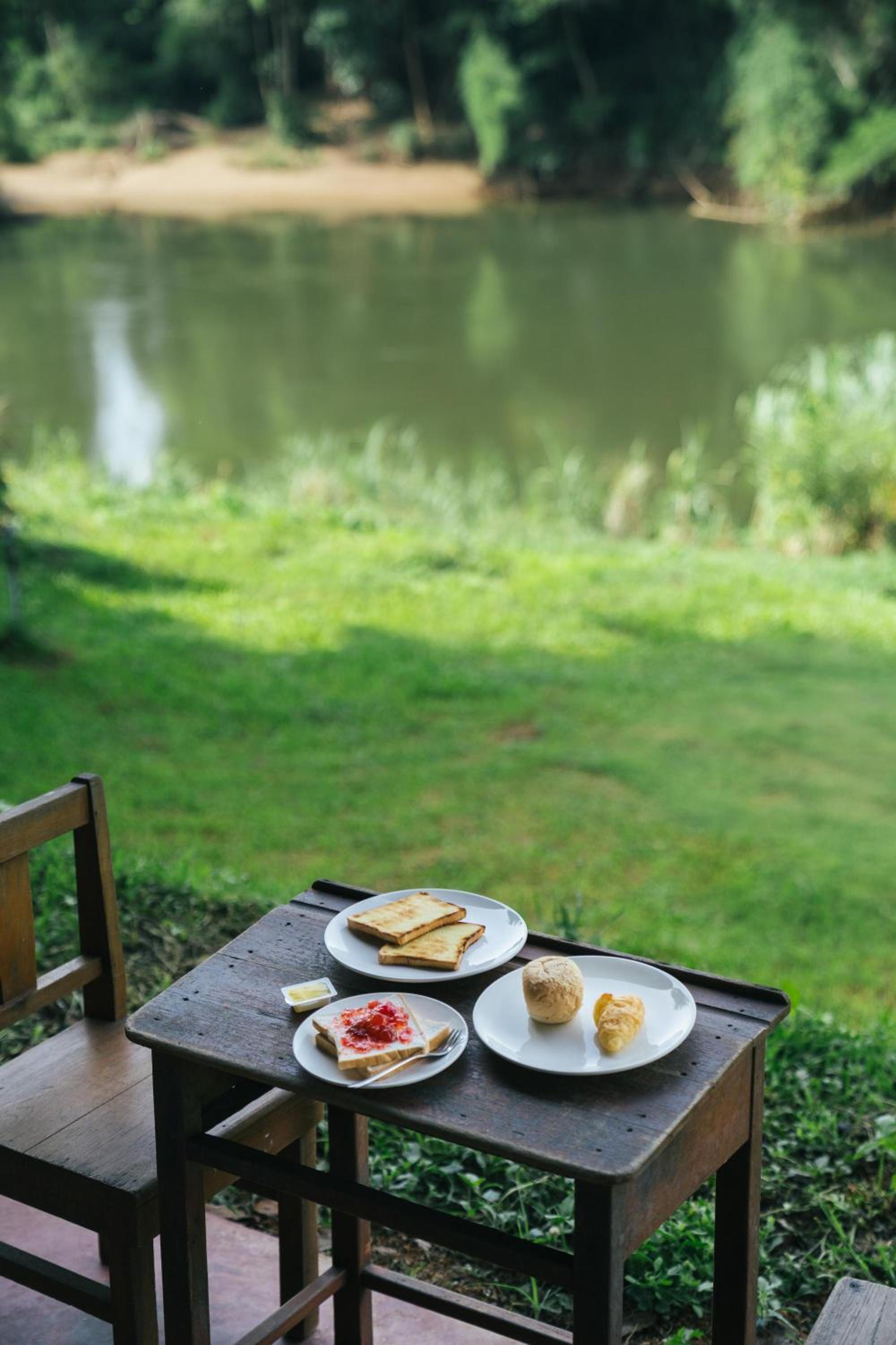 Chong khaep aingkwai resort Saiyok