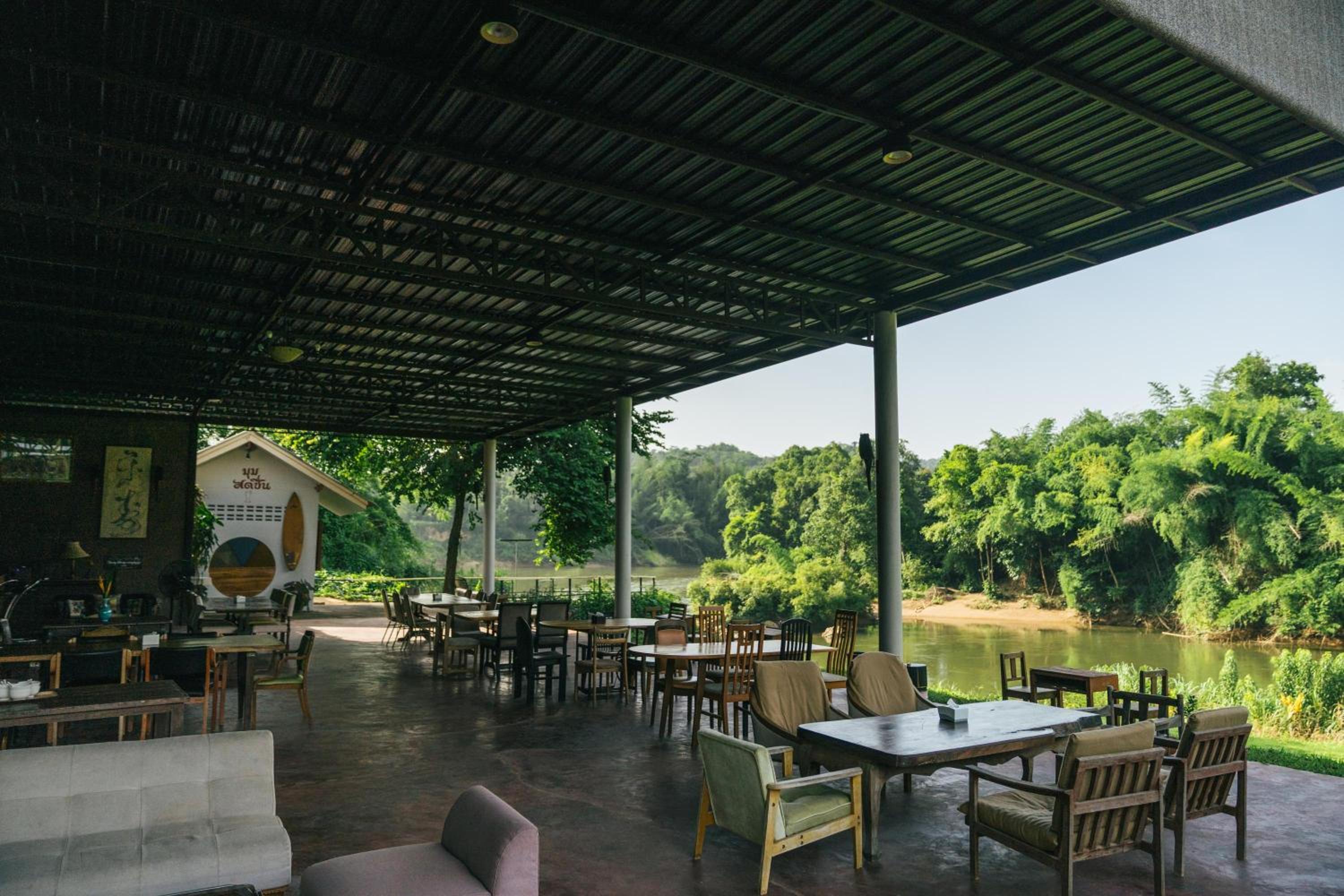 Chong khaep aingkwai resort Saiyok