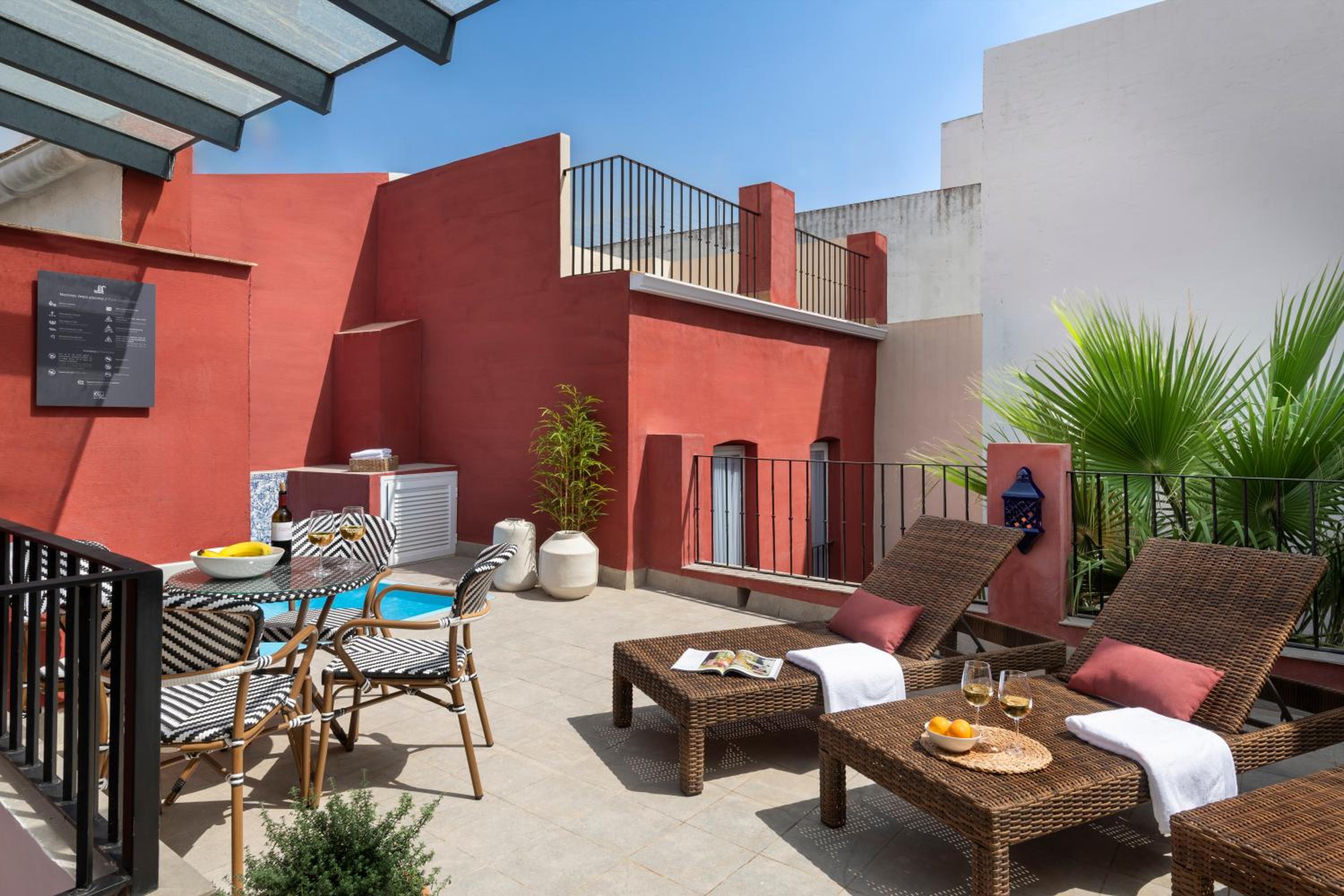 Casa Palacio Bailén by Magno Apartments