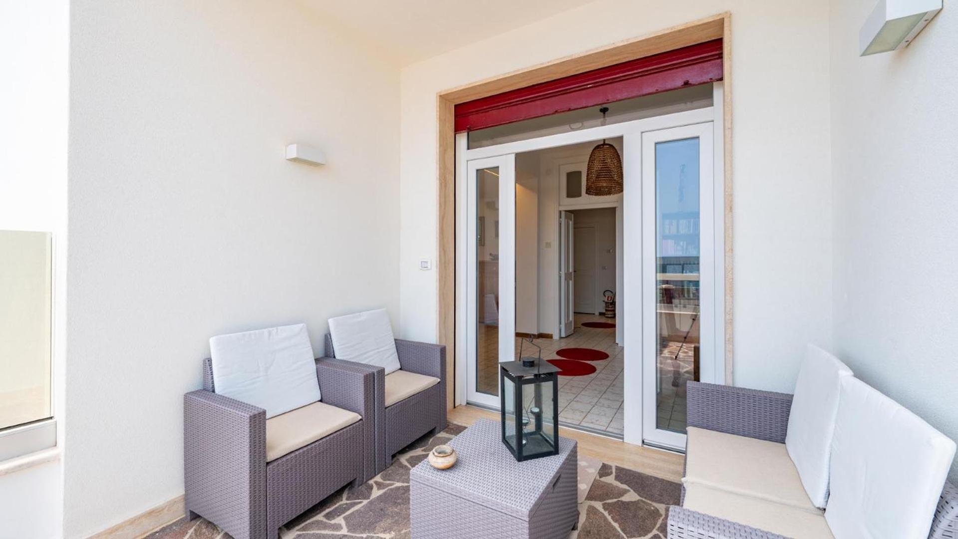 Villa Petronilla sul Mare by Rentbeat