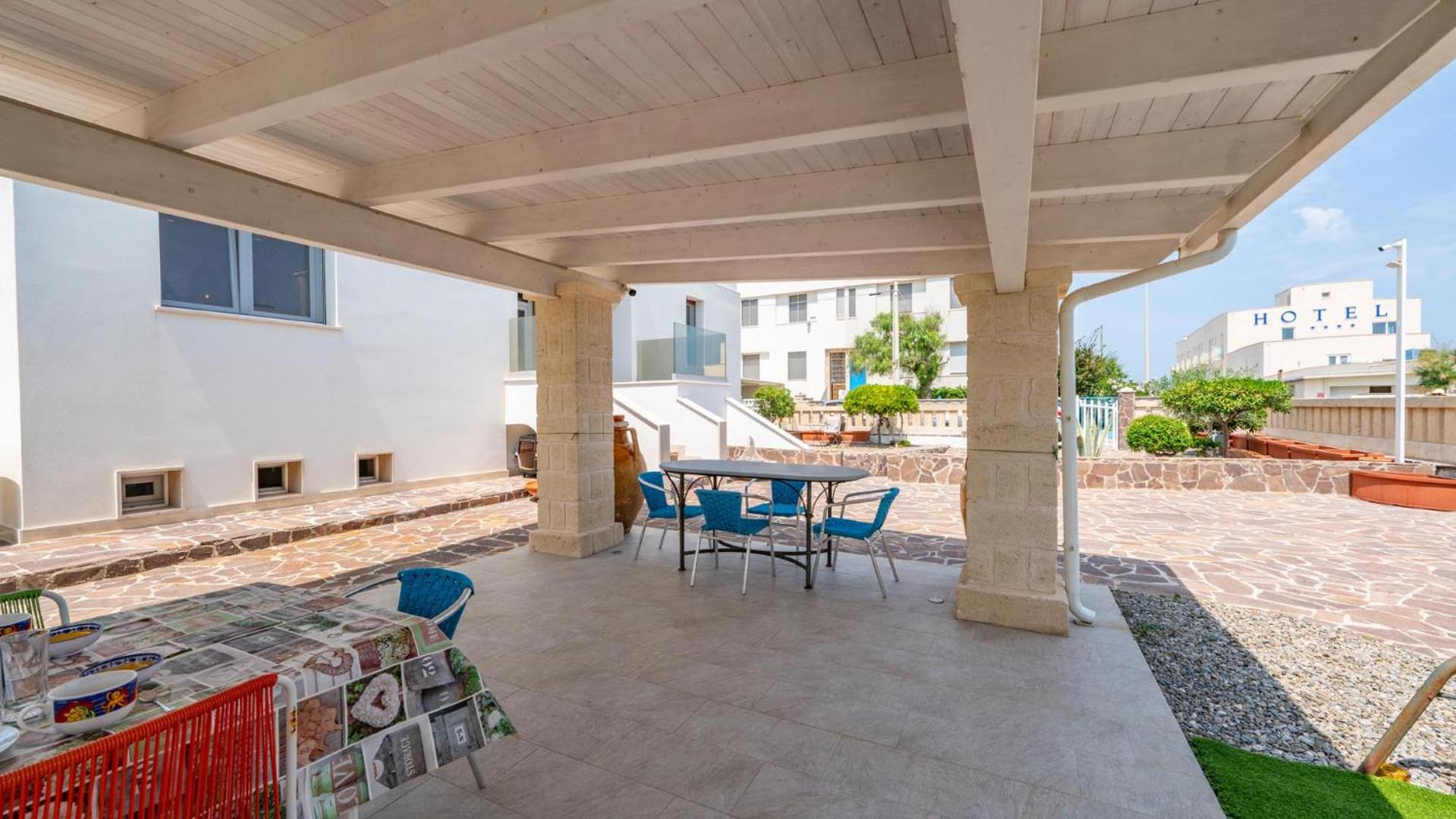 Villa Petronilla sul Mare by Rentbeat