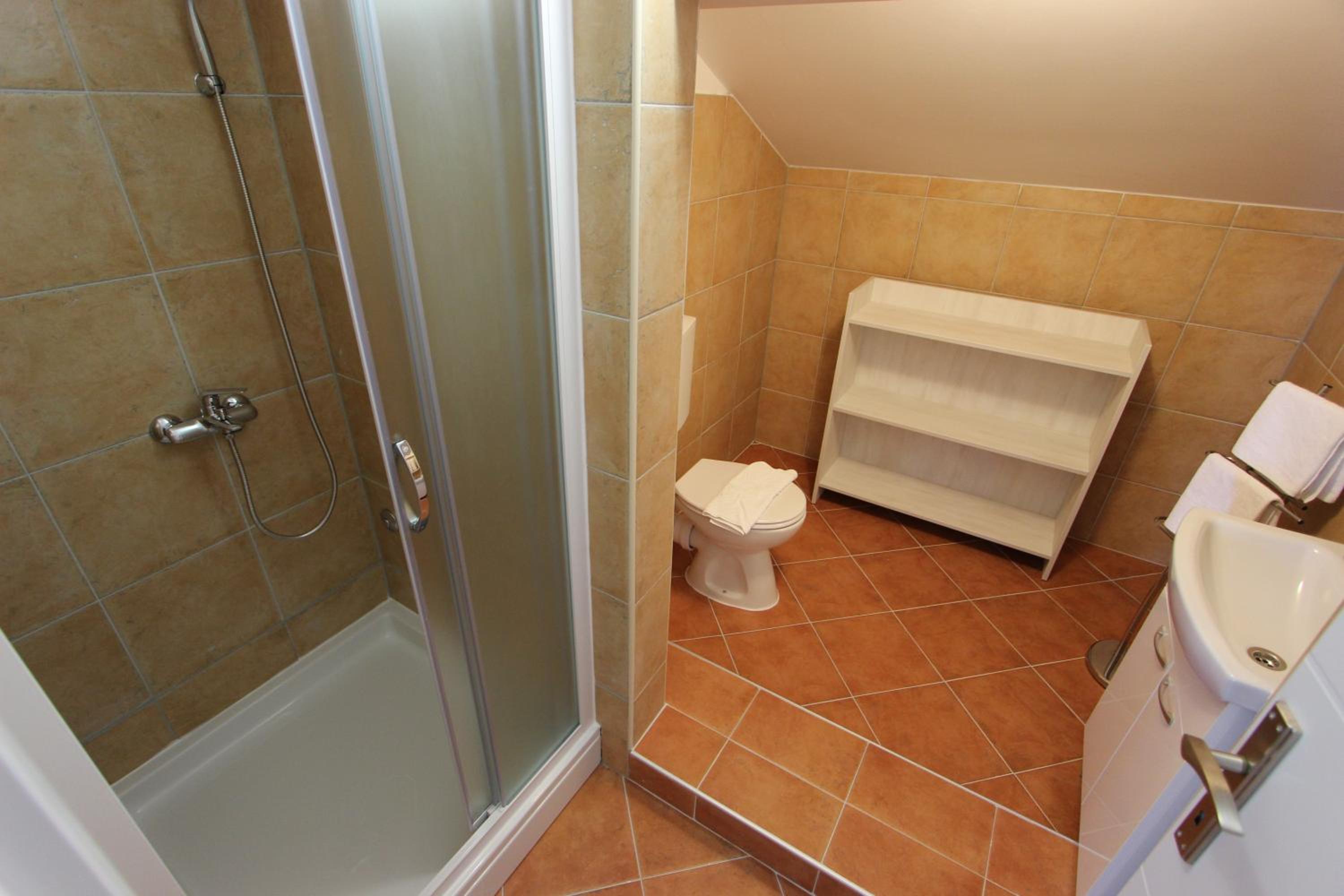 Photo 44