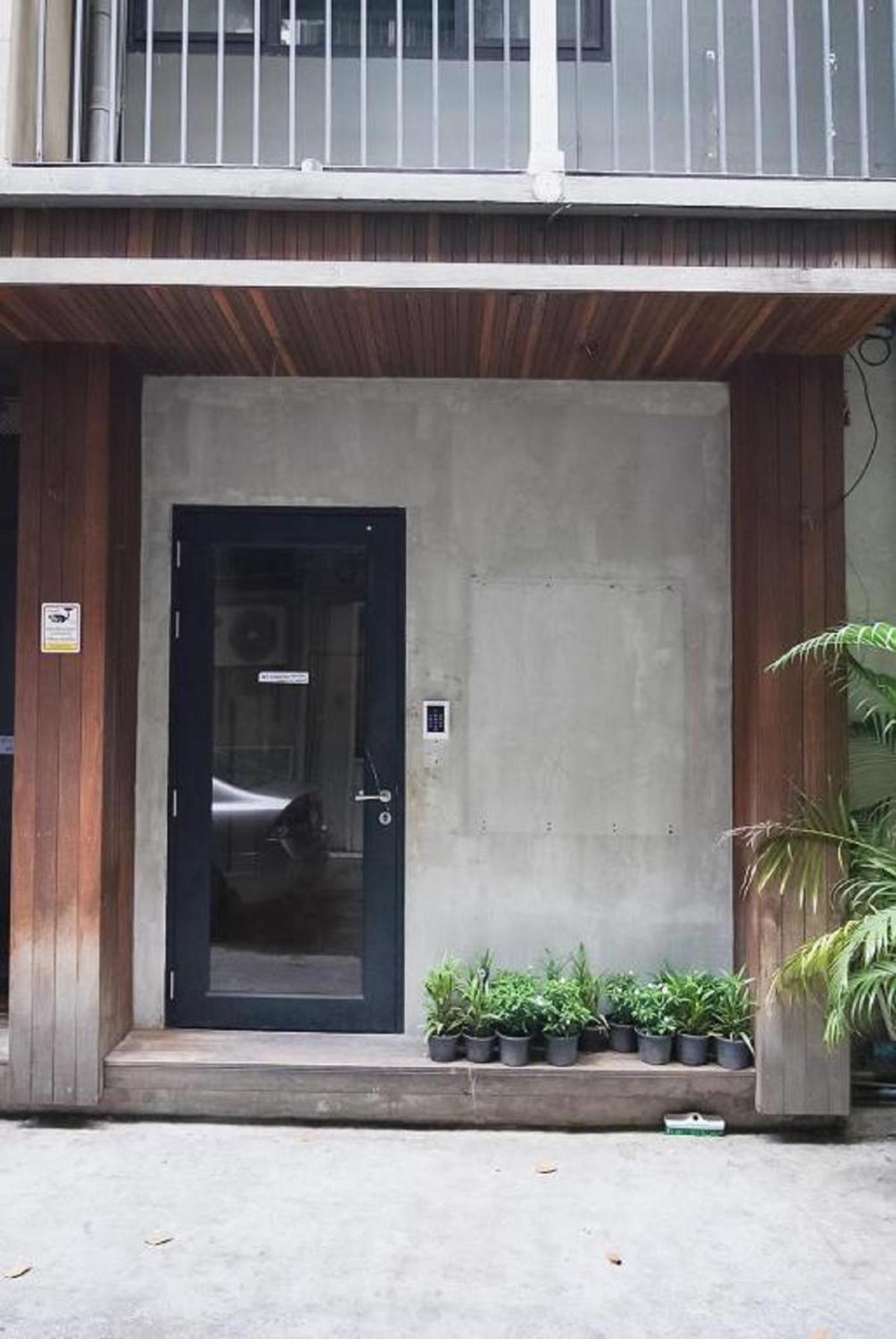 GO INN Silom BTS Surasak สถานีสุรศักดิ์ Pro