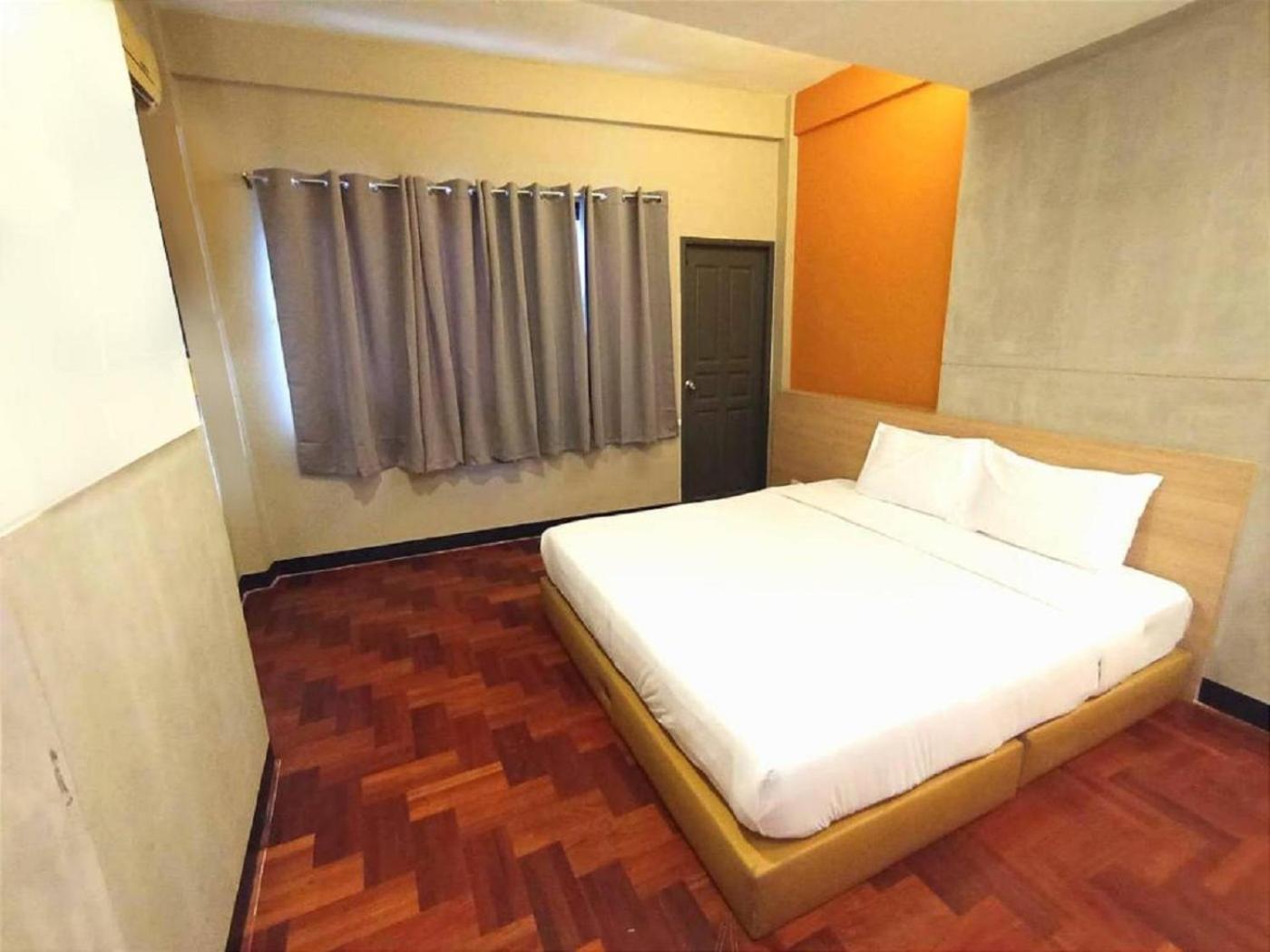 GO INN Silom BTS Surasak สถานีสุรศักดิ์ Pro