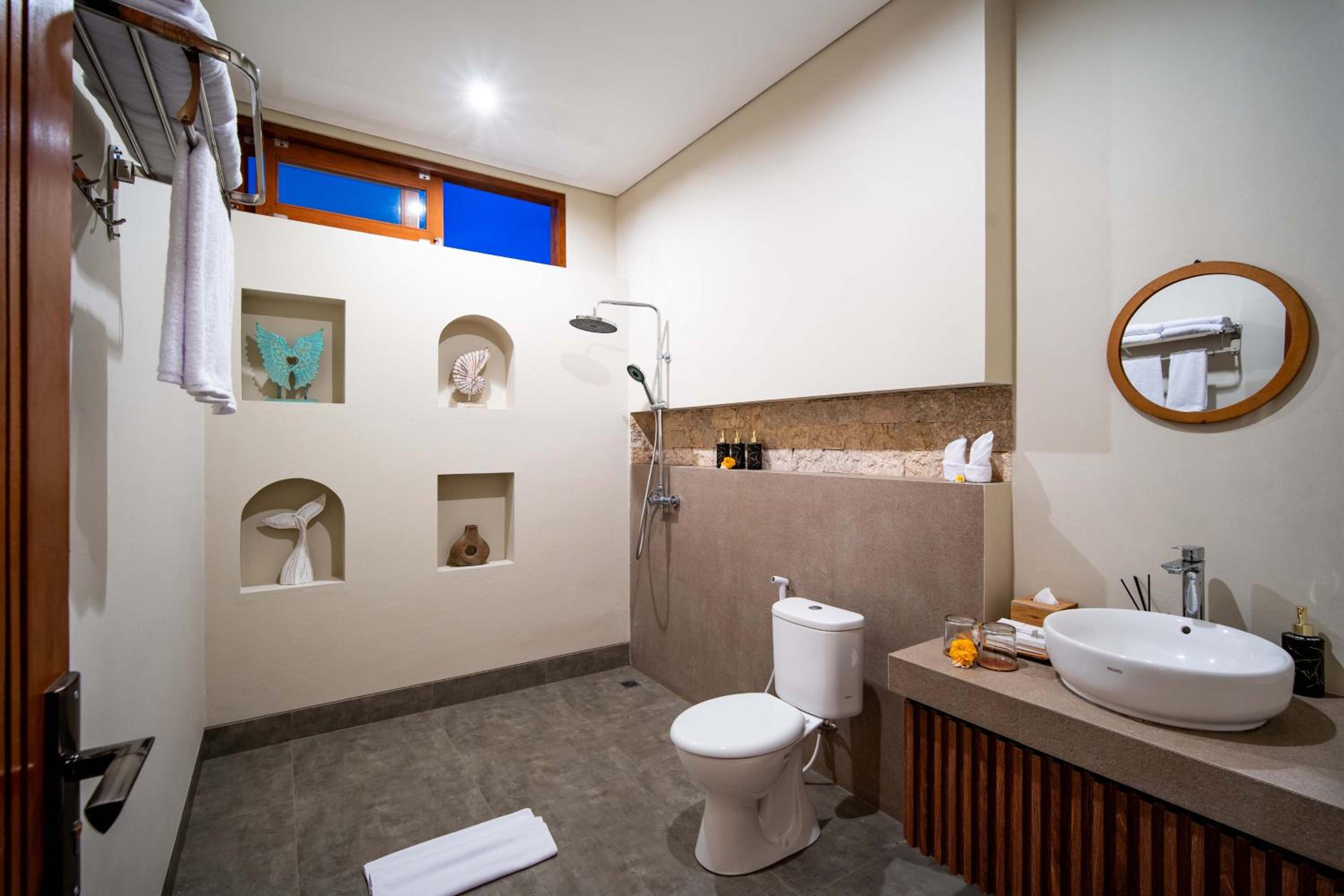Arleonni Ubud Villa