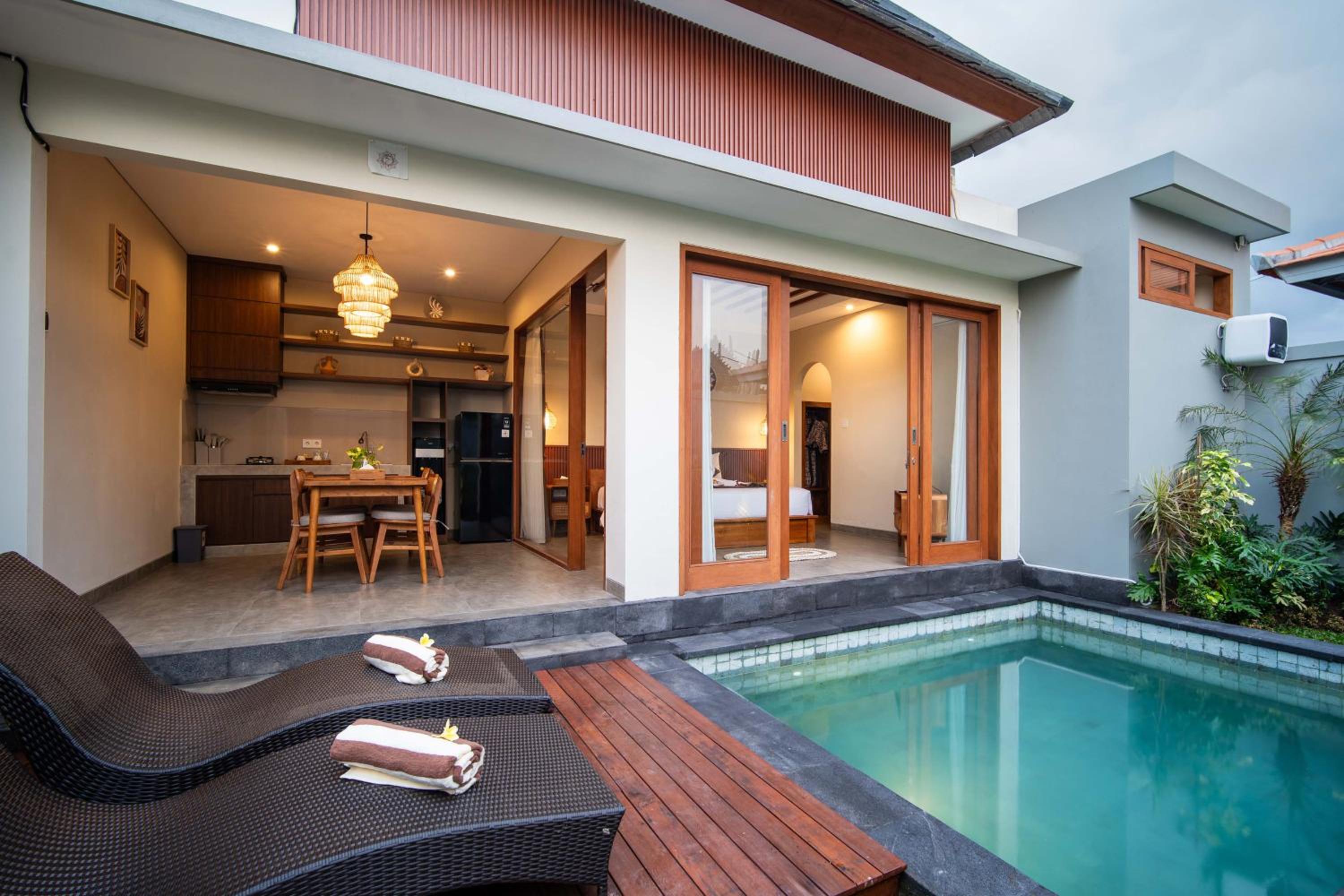 Arleonni Ubud Villa