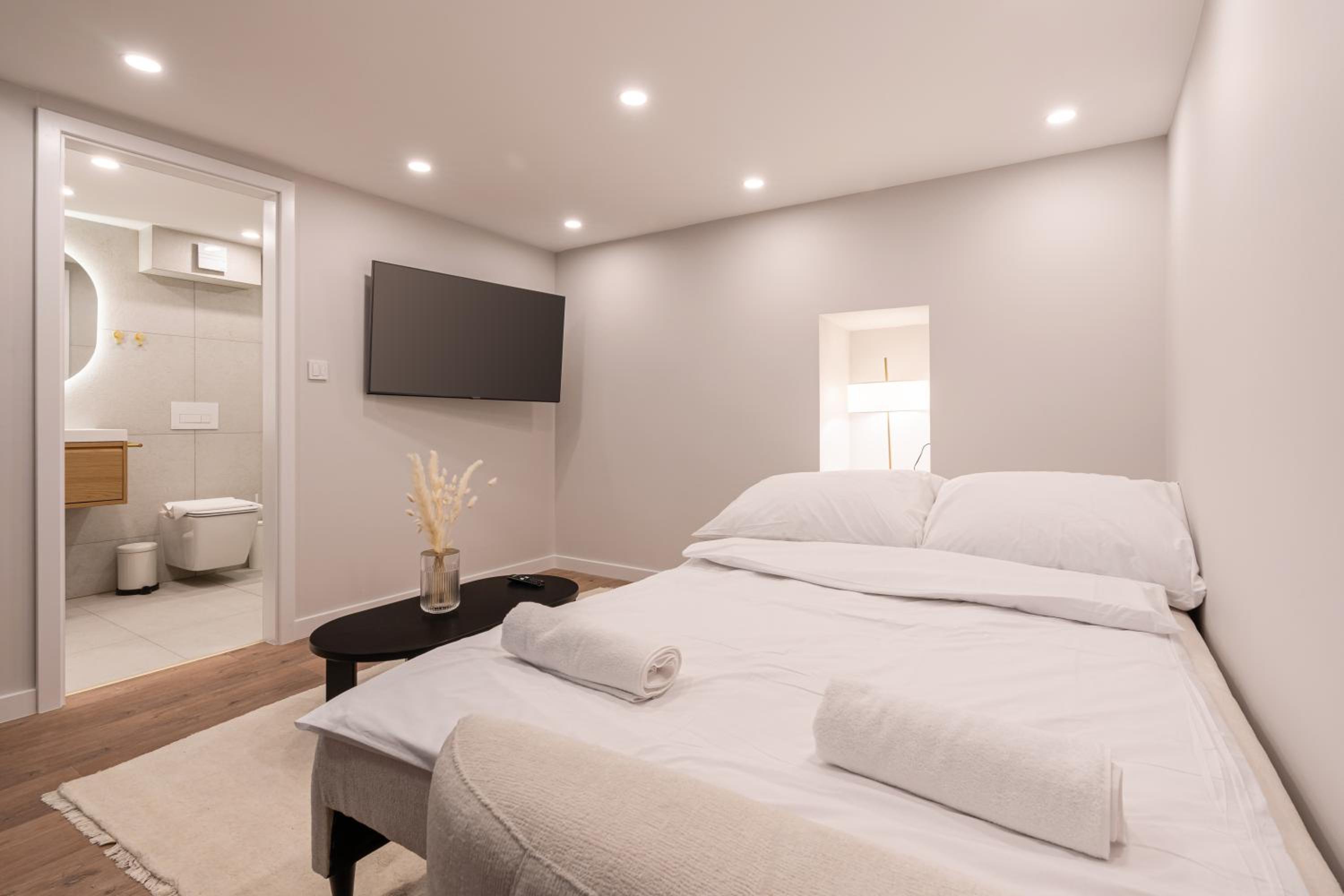 K20 - Boutique Apartments, Best Location, by BQA