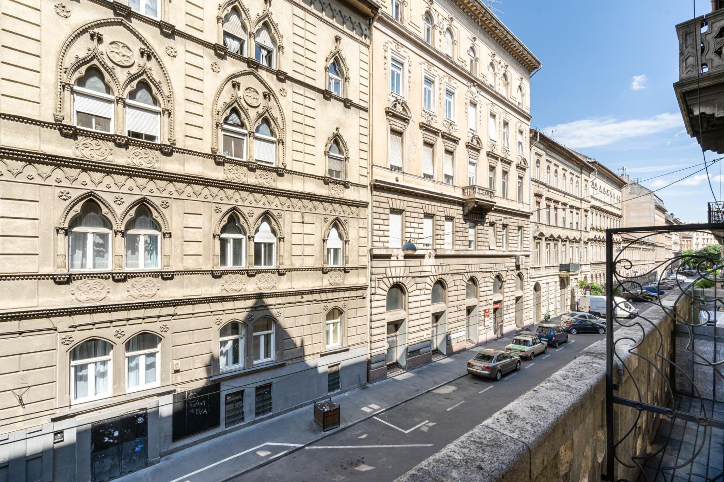 K20 - Boutique Apartments, Best Location, by BQA