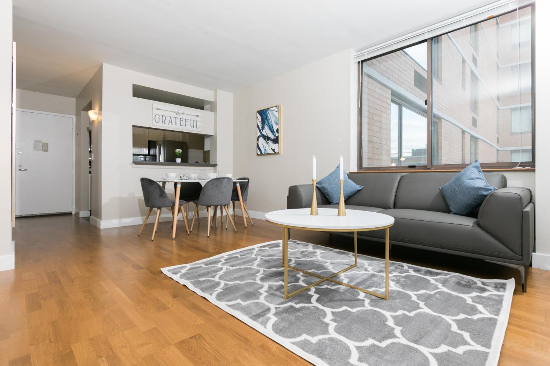 Finest Luxury 1 Bedroom Apartment