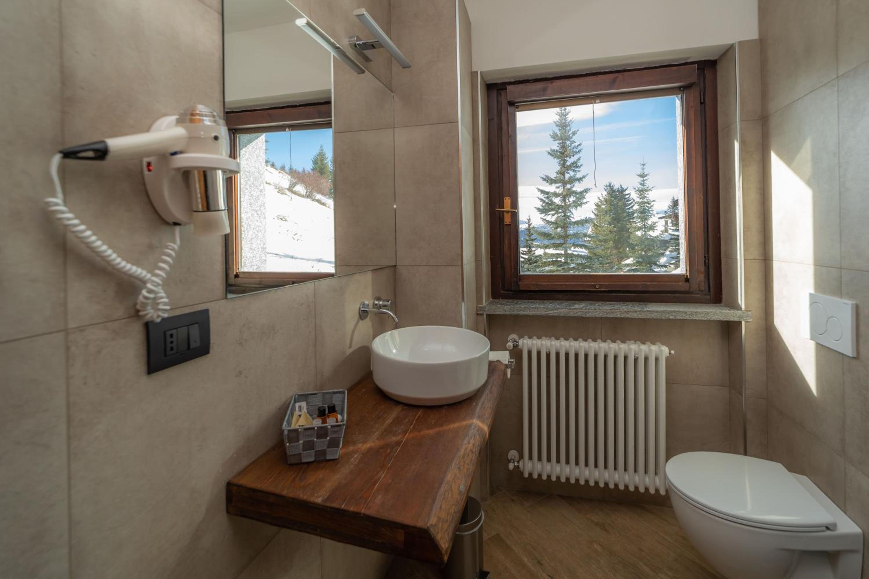 Hotiday Sestriere Ski Run