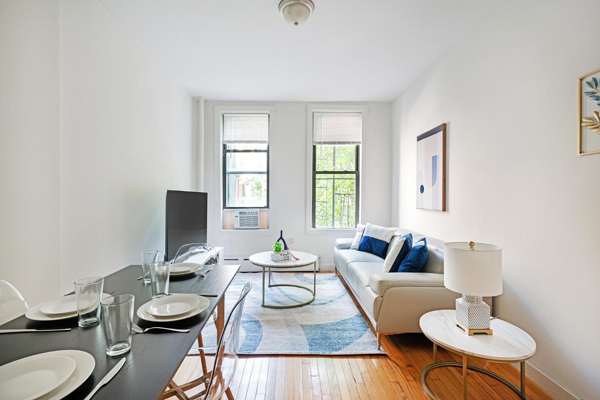 Prime Upper west Side Location 1 Bedroom Apt