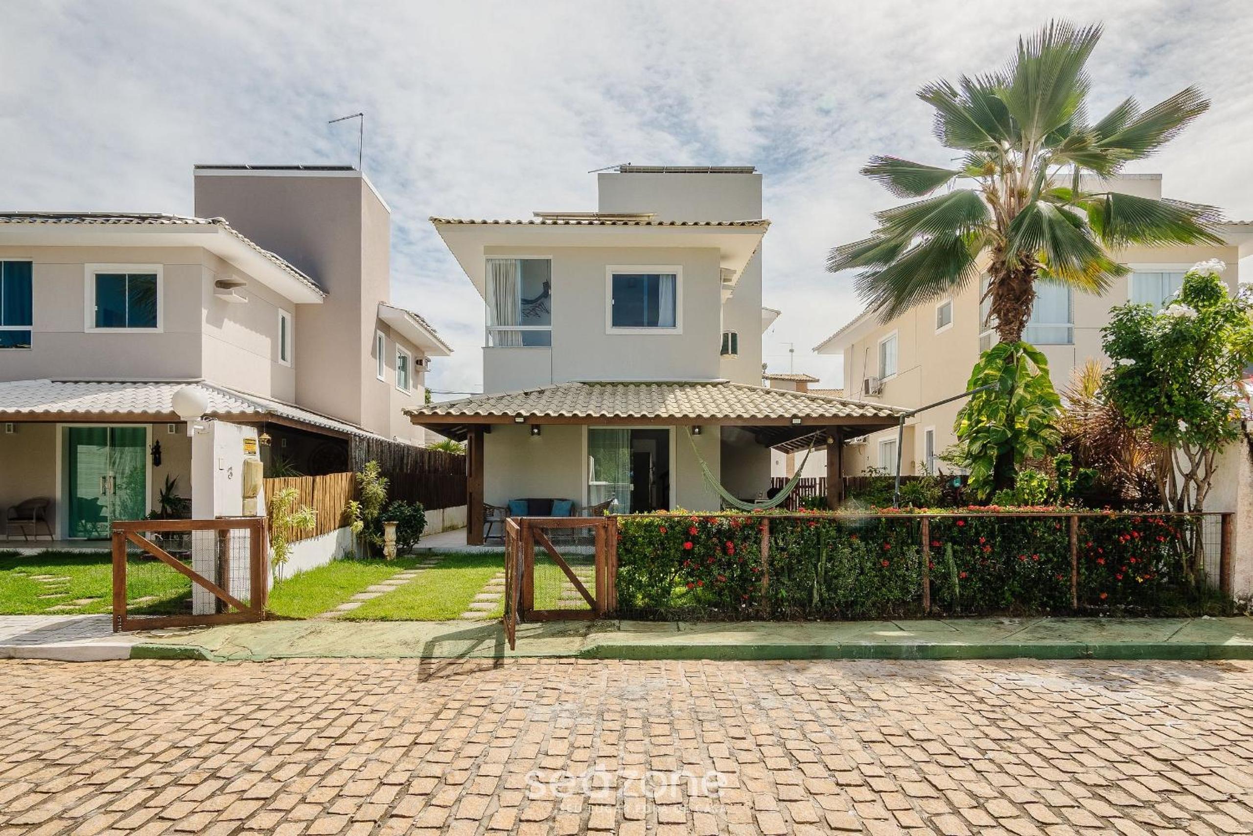 Spacious house w/ pool in Guarajuba CAG0003