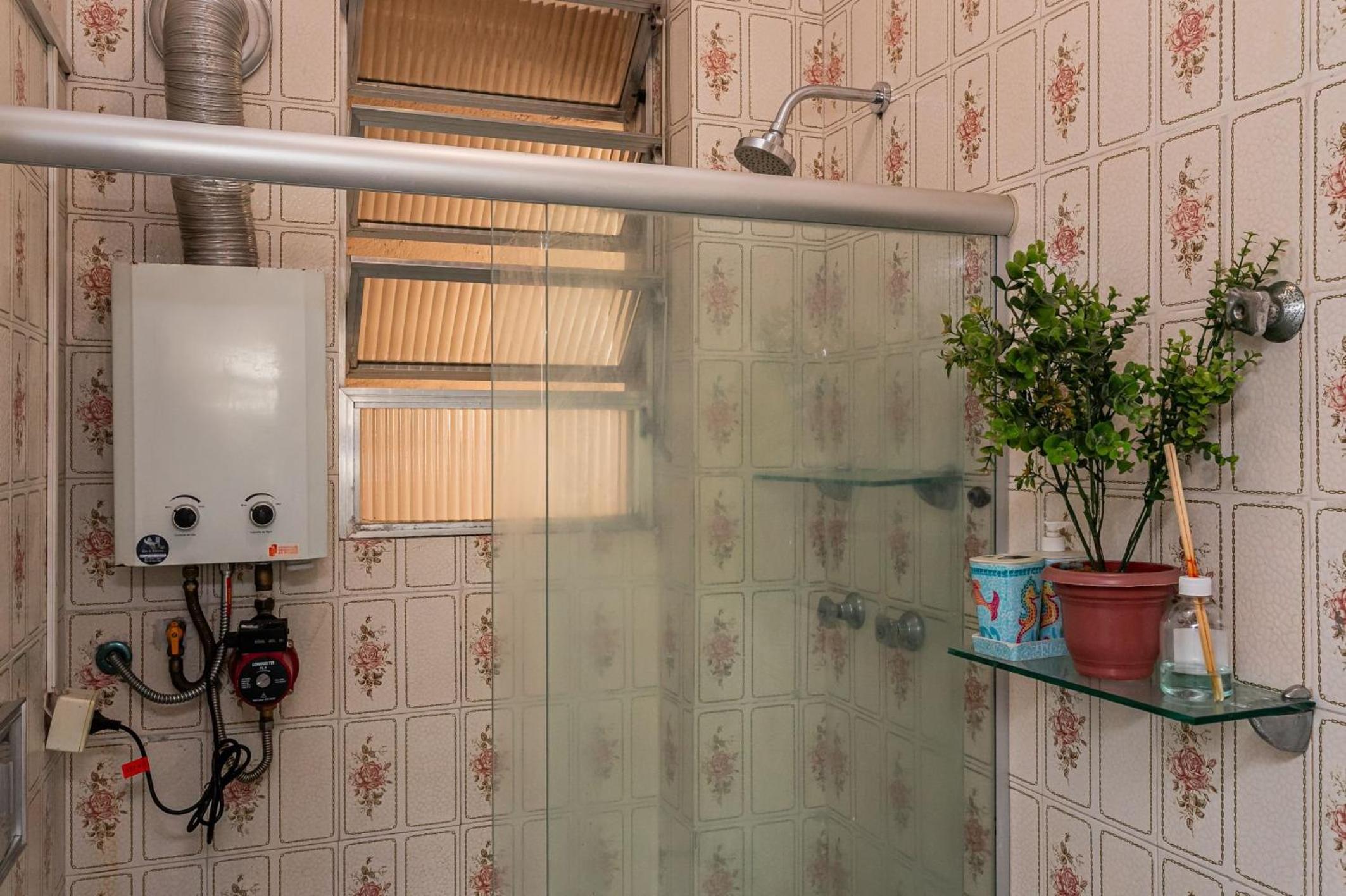 Copacabana: Beach and Comfort | Sleeps 4