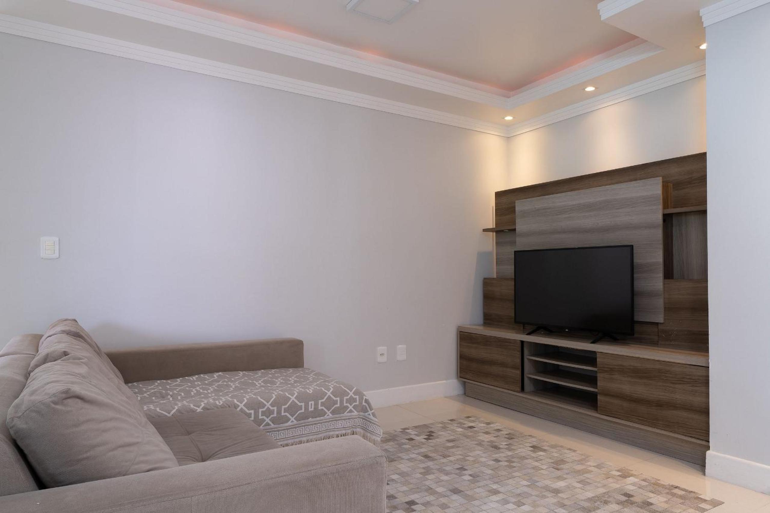 Apartment w/ barbecue, close to the beach IBL103