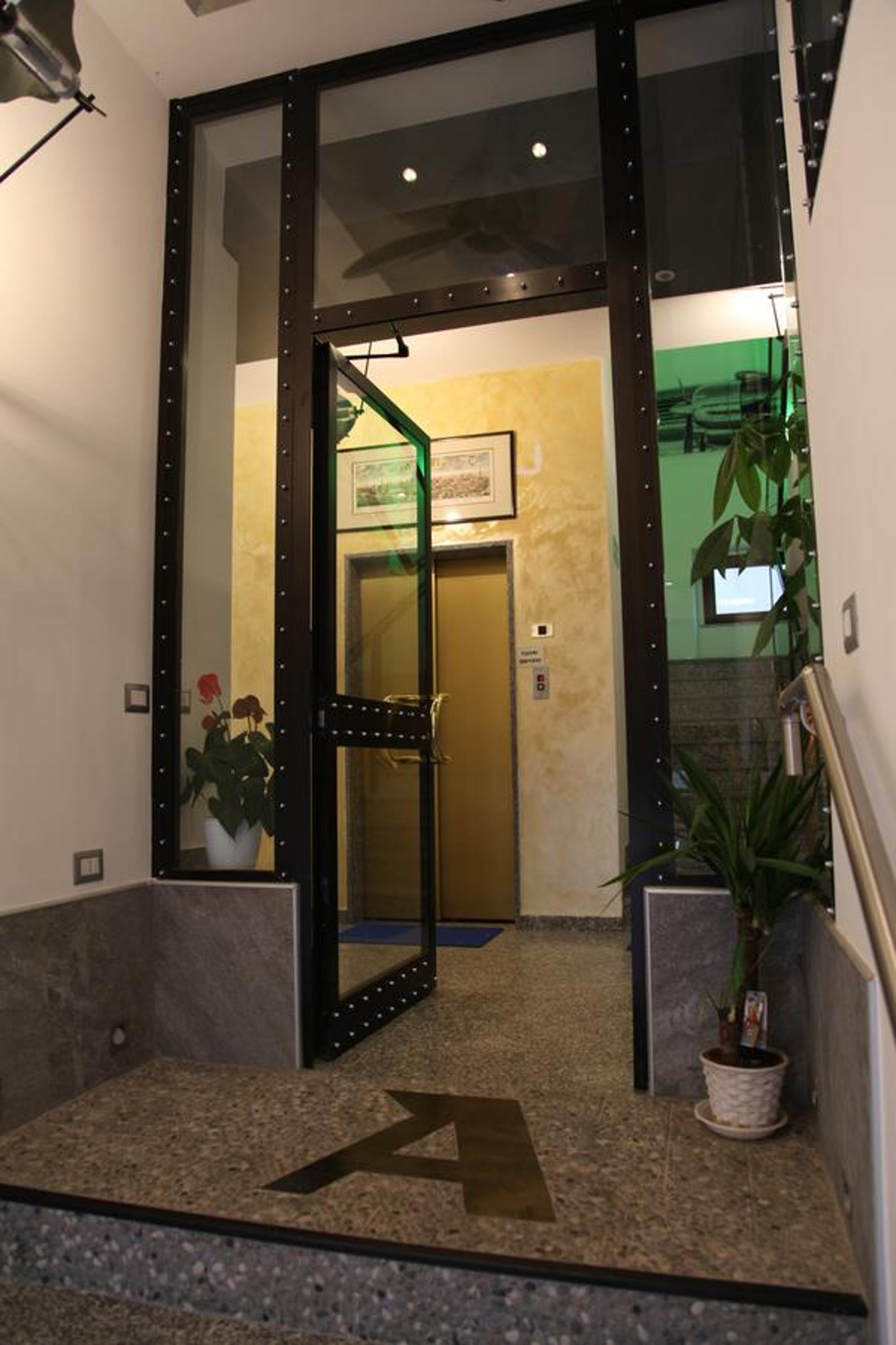 Atmos Luxe Navigli