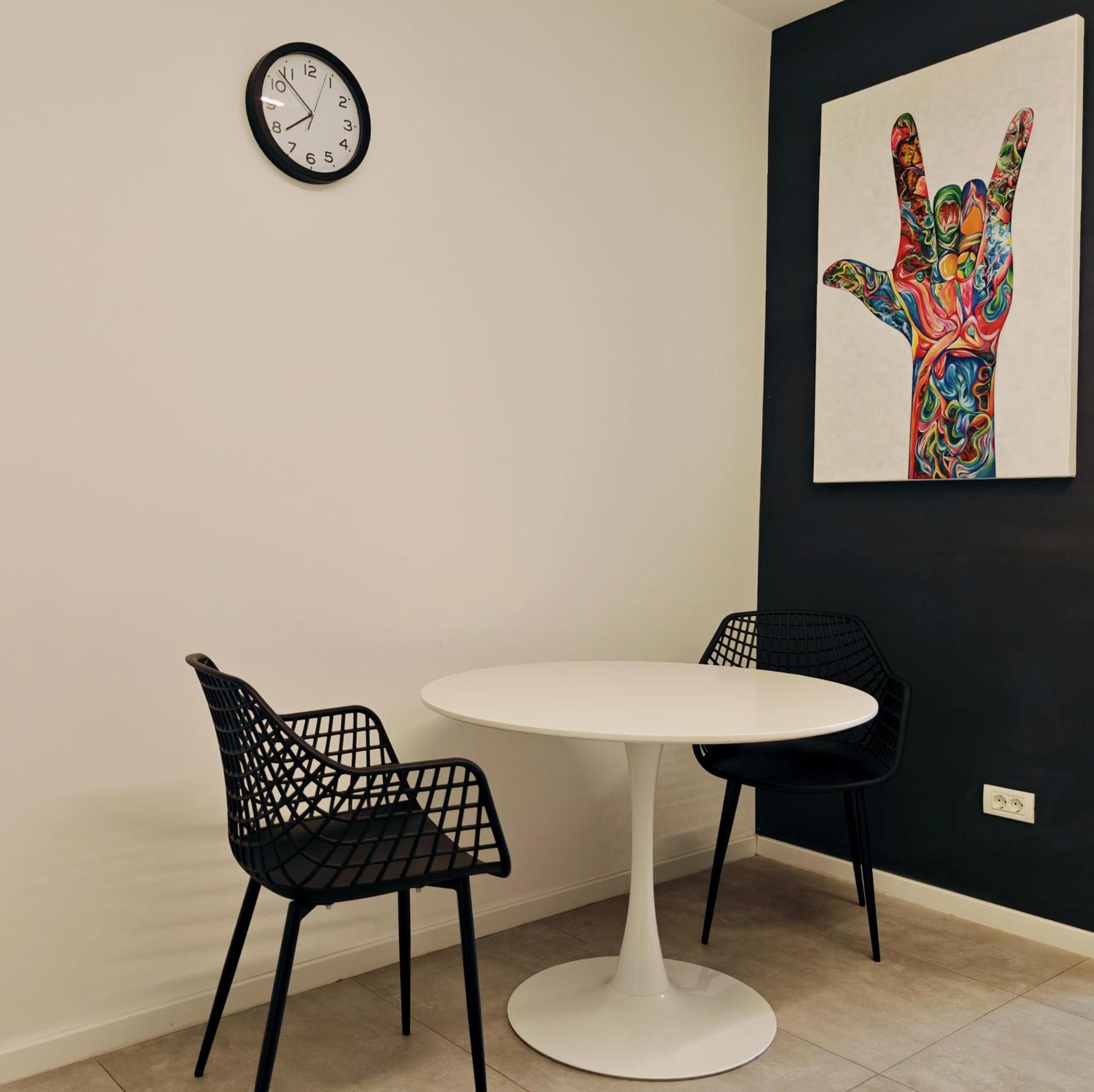 Old Town Apartments Brătianu - City Center Stay