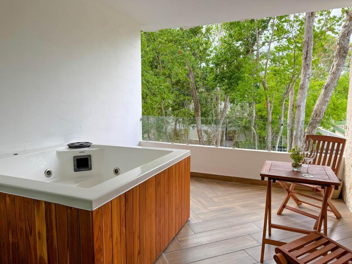 Incredible Studio With Jacuzzi Naia C19