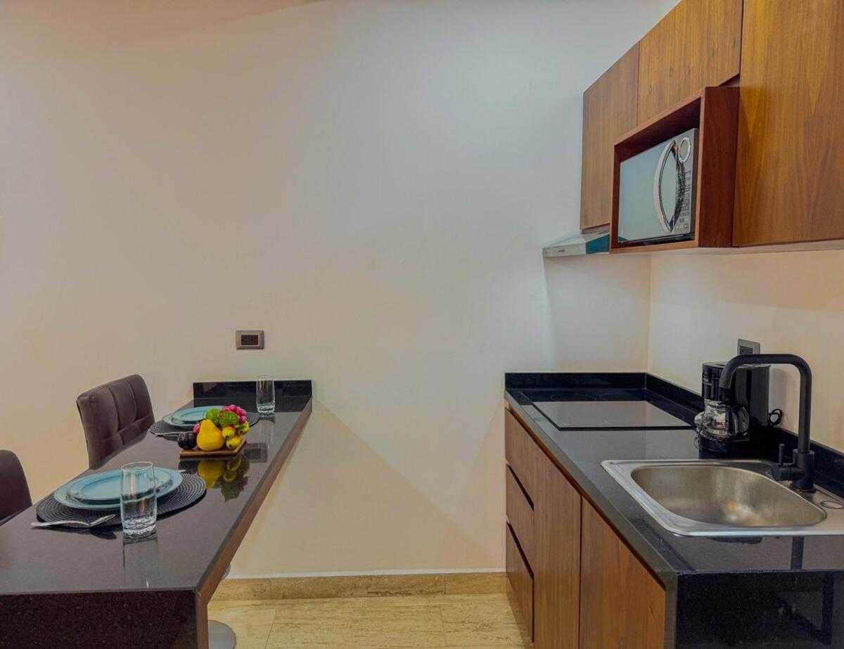 Incredible Studio With Jacuzzi Naia C19