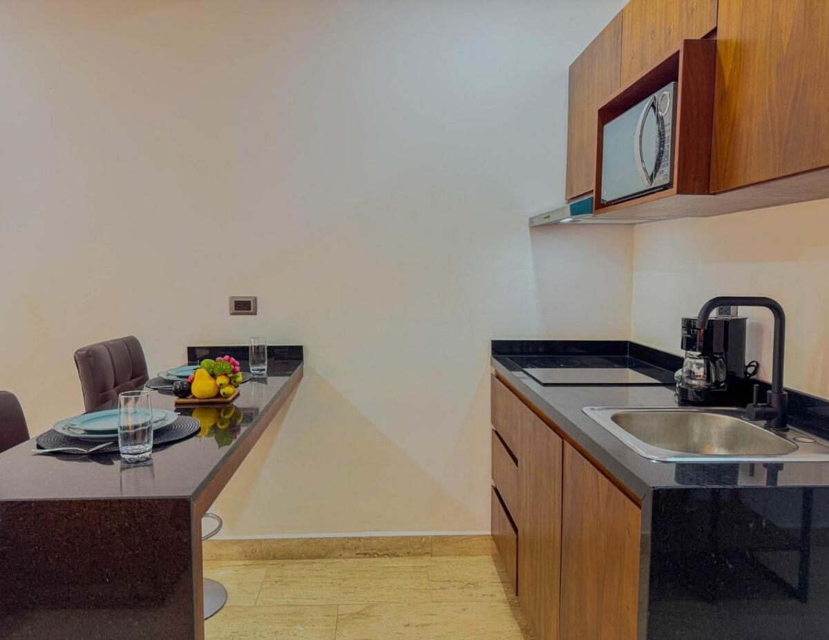 Incredible Studio With Jacuzzi Naia C19
