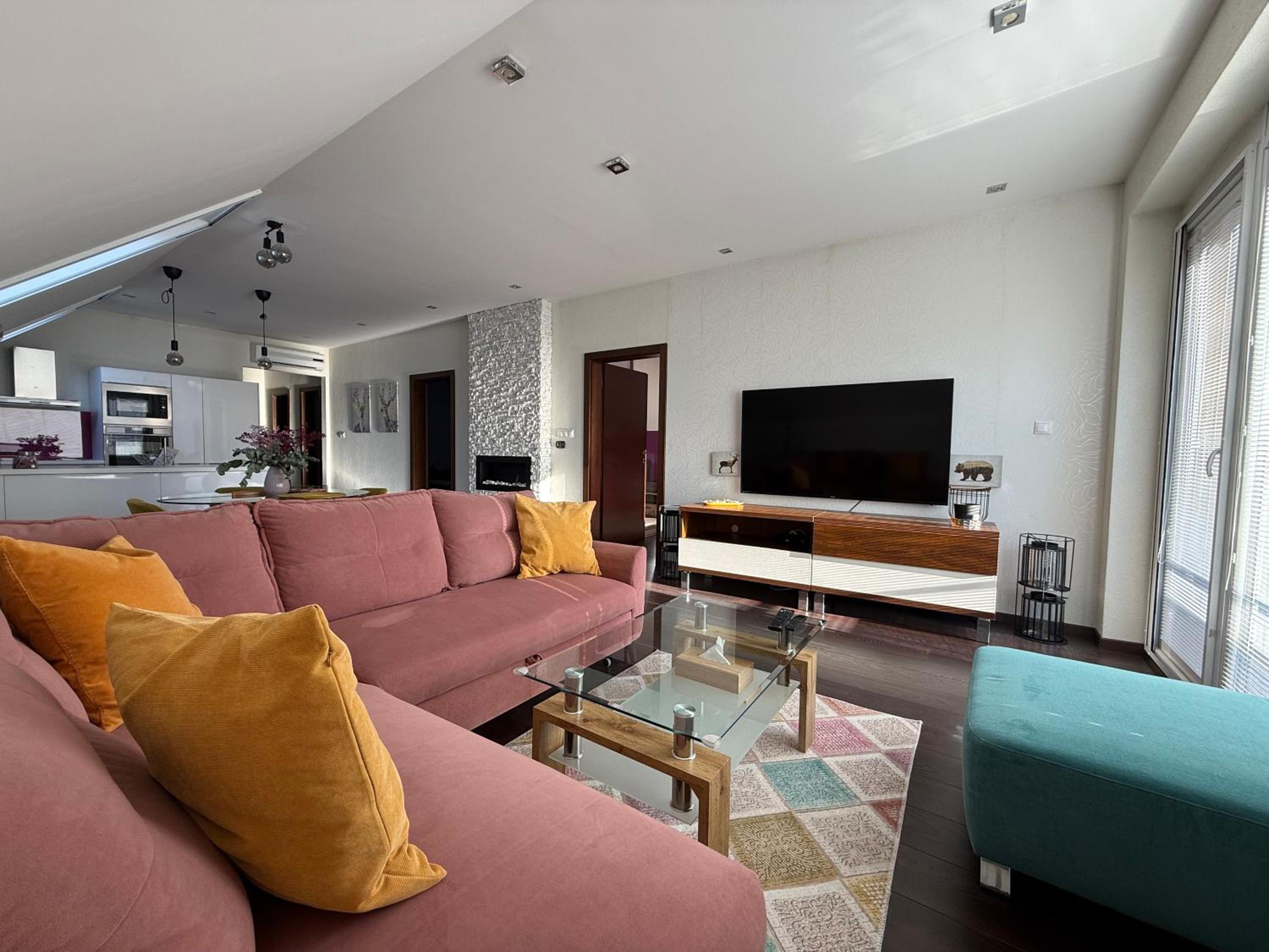 Olivia Suite
