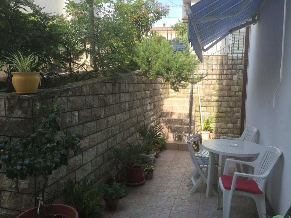 Apartments Antonia view 2