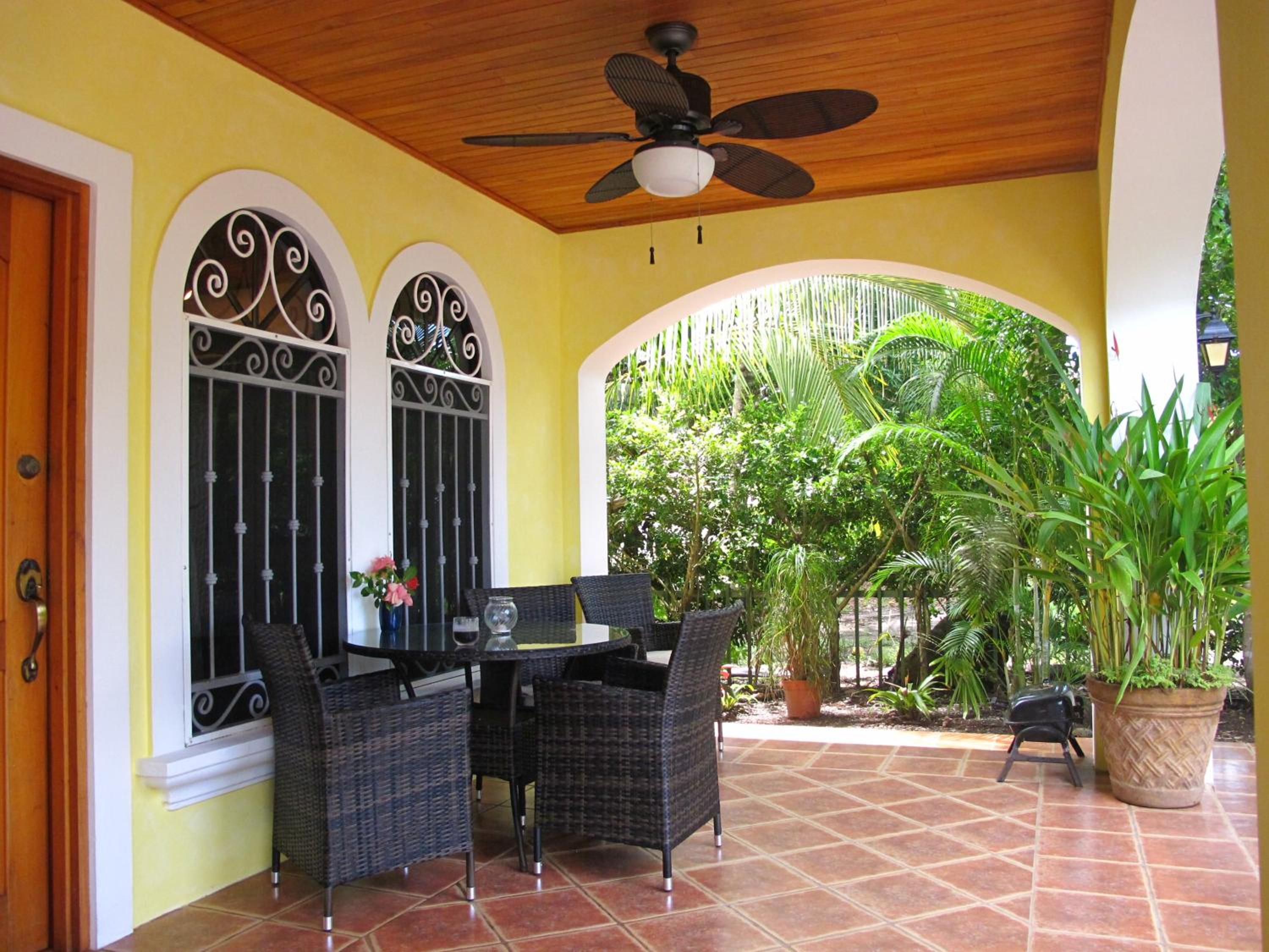 Casa Amarilla view 5